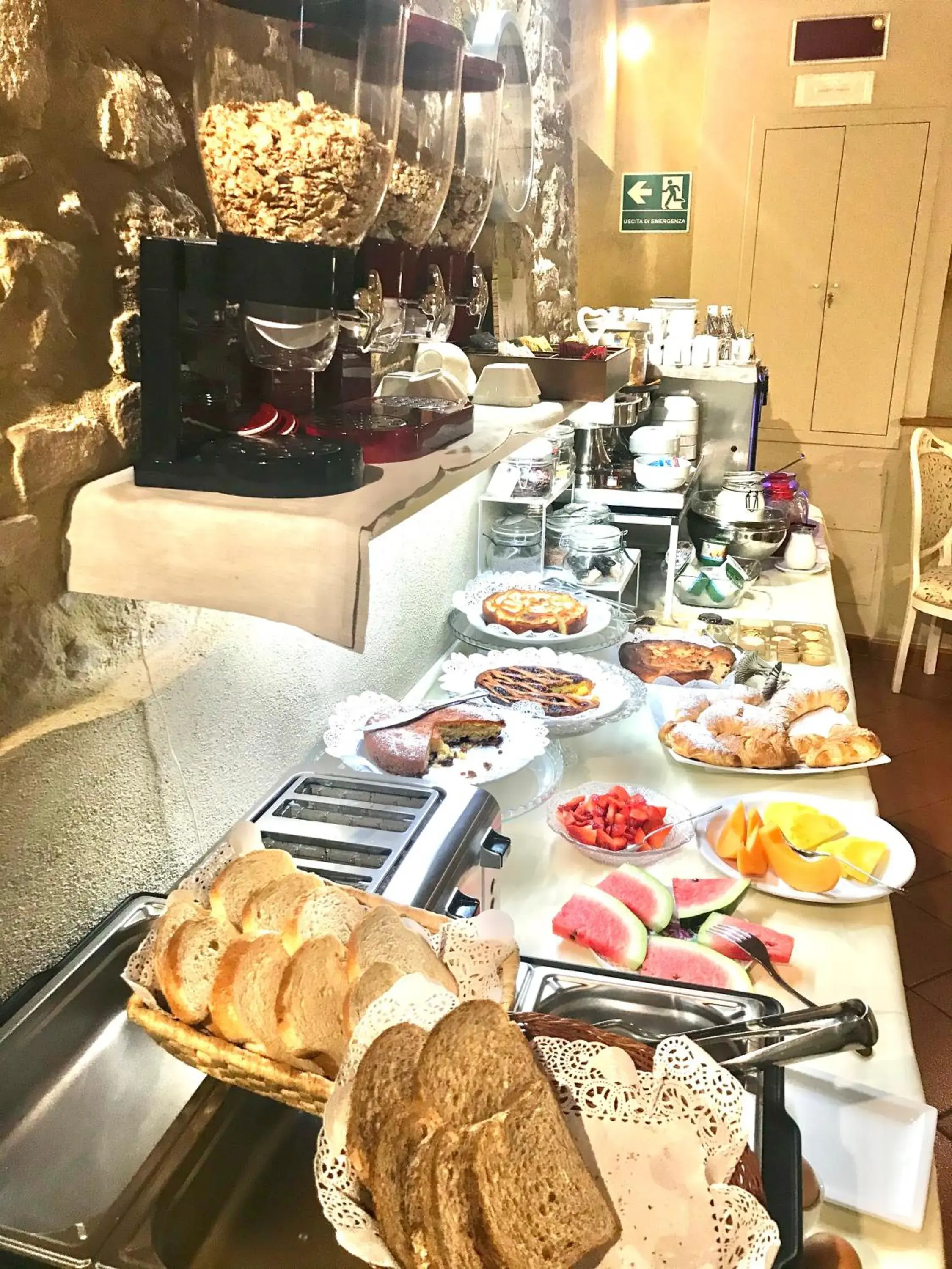 Breakfast in Hotel Volterra In