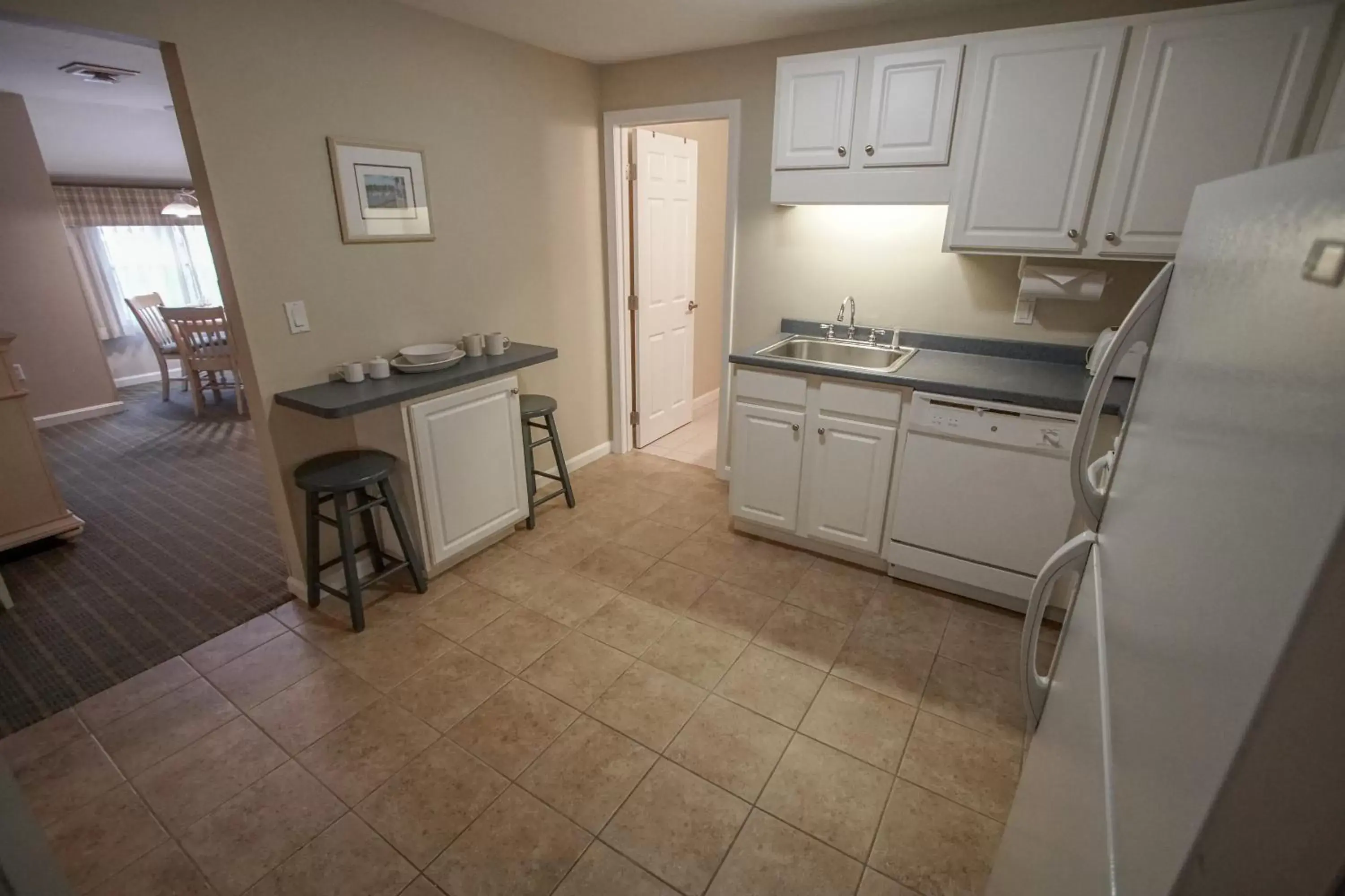 Kitchen/Kitchenette in Cape Winds Resort, a VRI resort