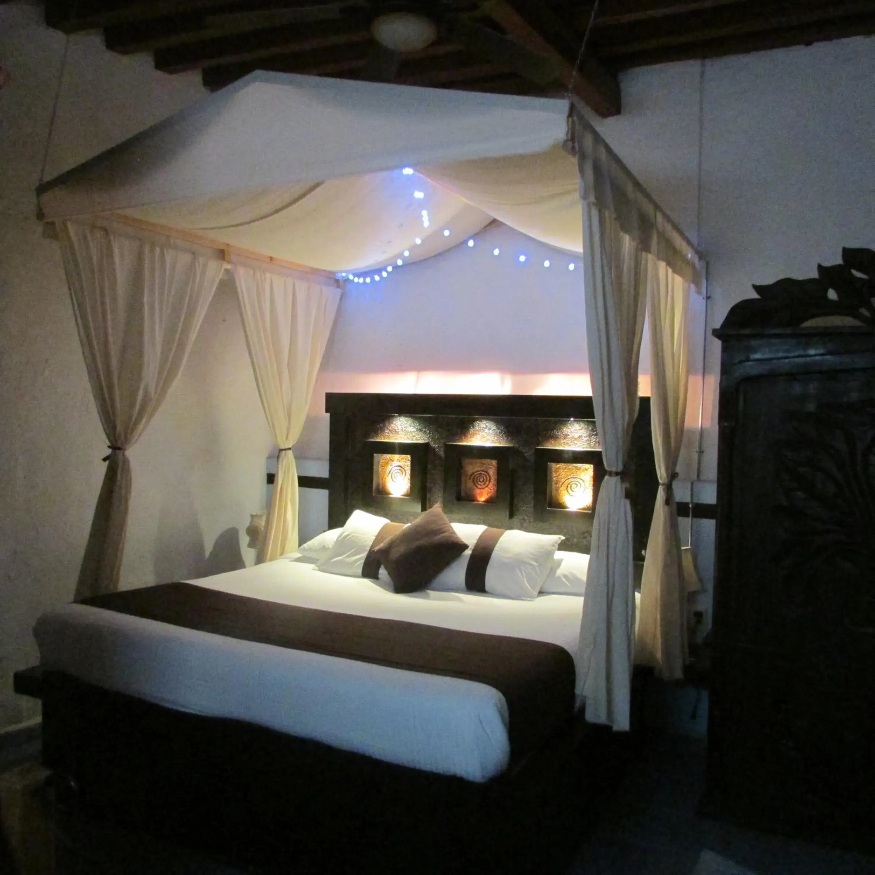 Decorative detail, Bed in Hotel & Spa La Mansion del B Azul