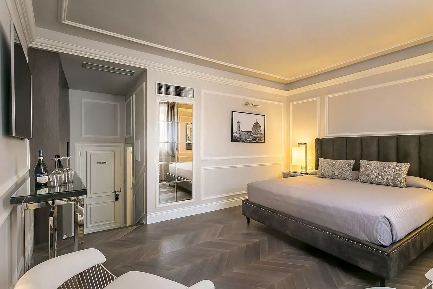 Photo of the whole room, Bed in Palazzo Alfieri Residenza D'Epoca - Alfieri Collezione