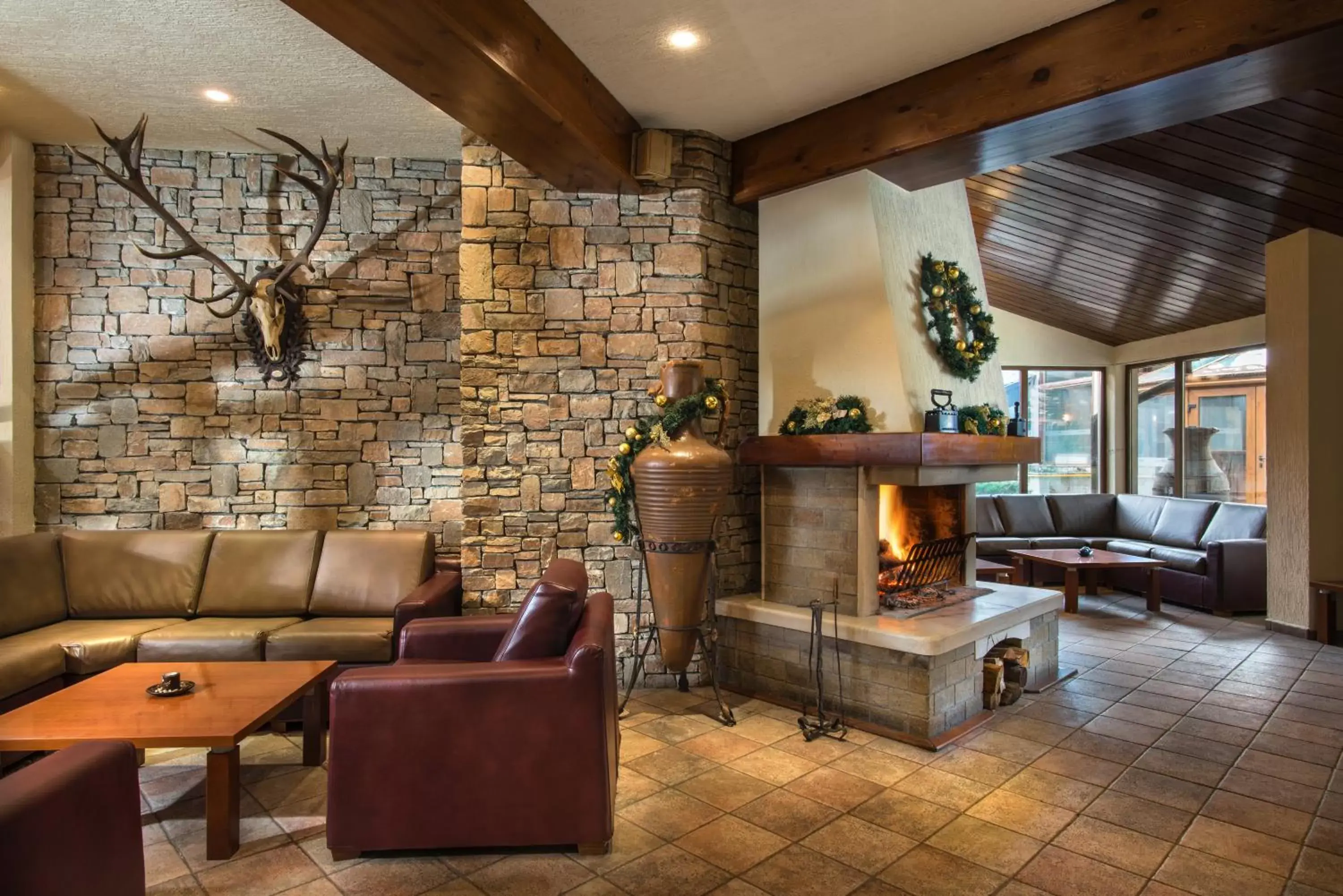 Lobby or reception in Hotel Pirin Lobby or reception in Hotel Pirin