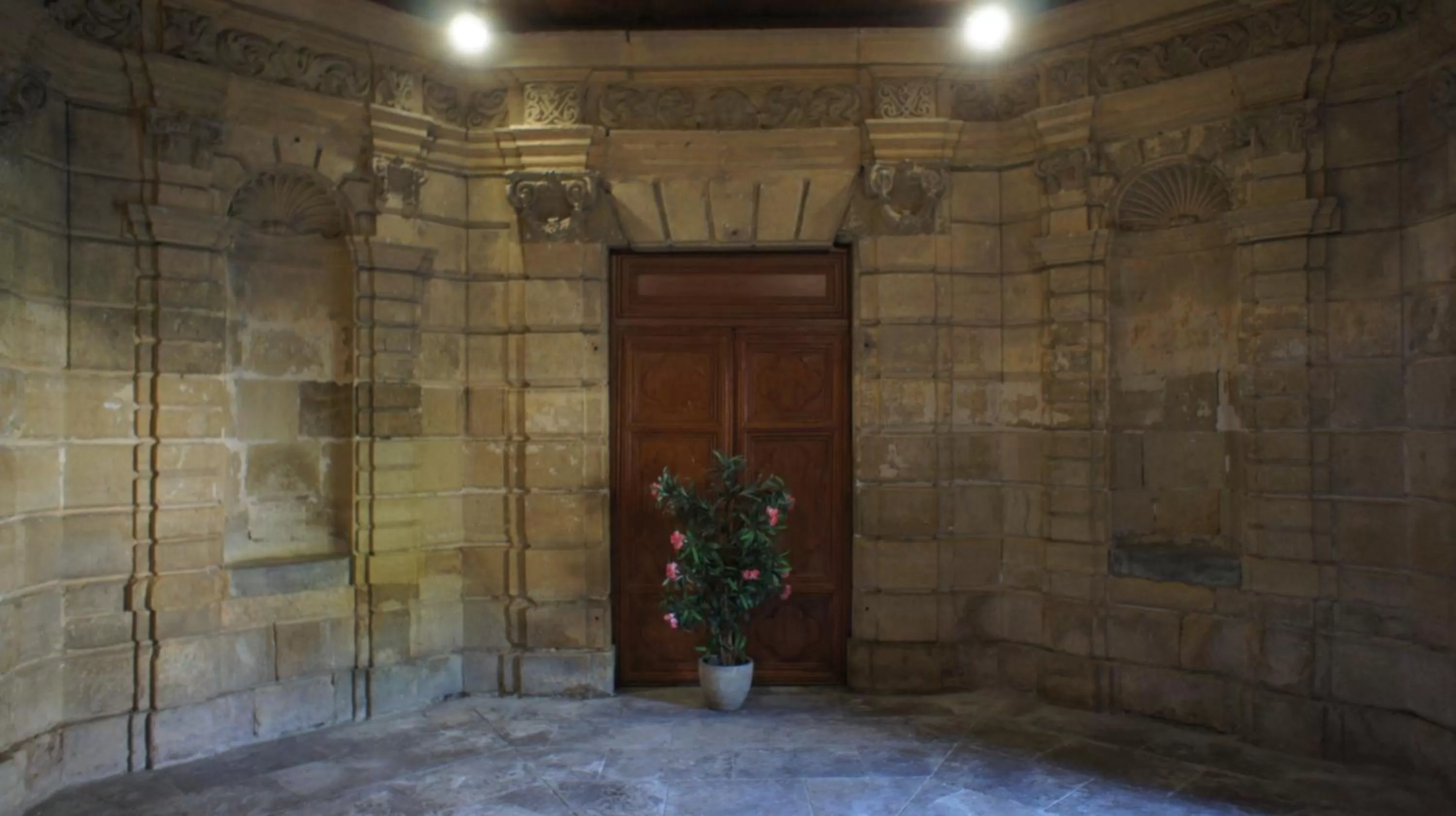 Facade/entrance in Chateau Ricard