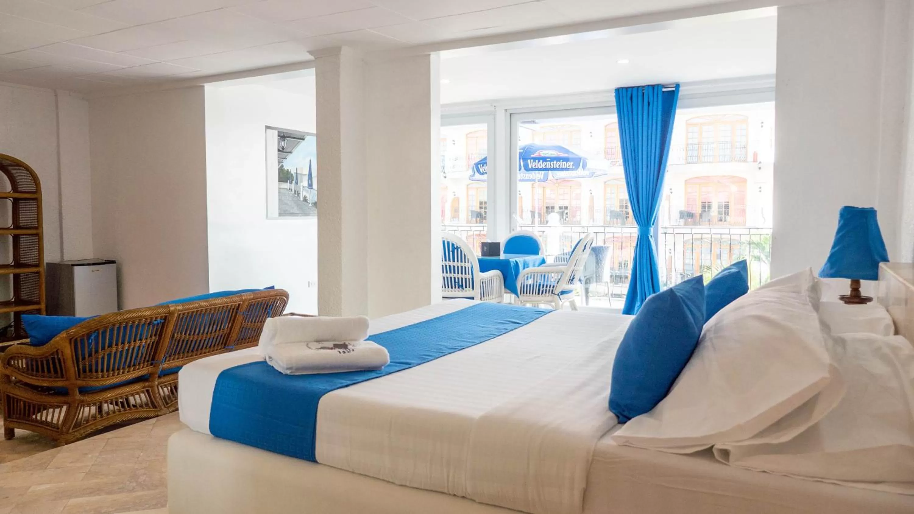 Bed in Clarkton Hotel Apartment