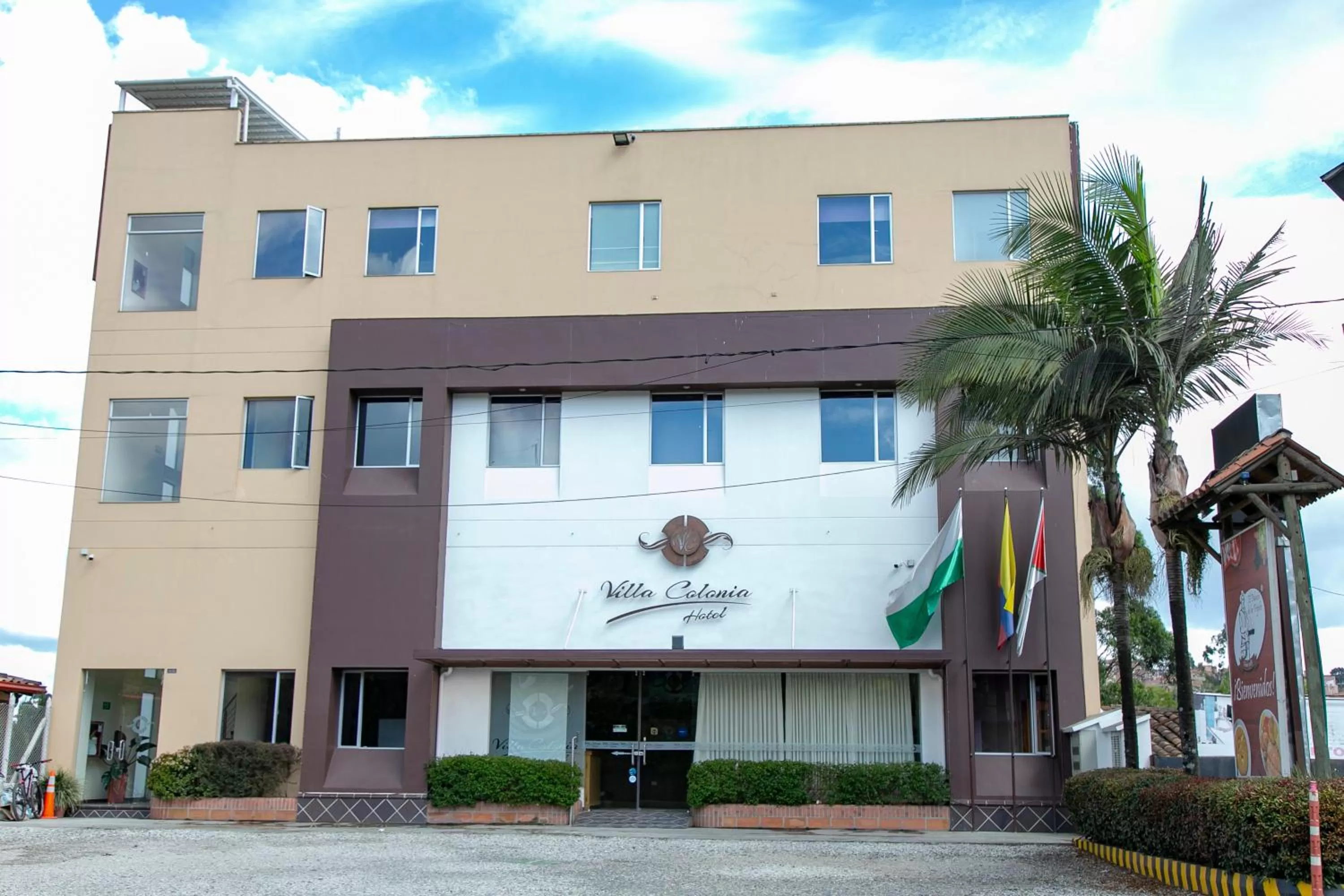Facade/entrance in Hotel Villa Colonia