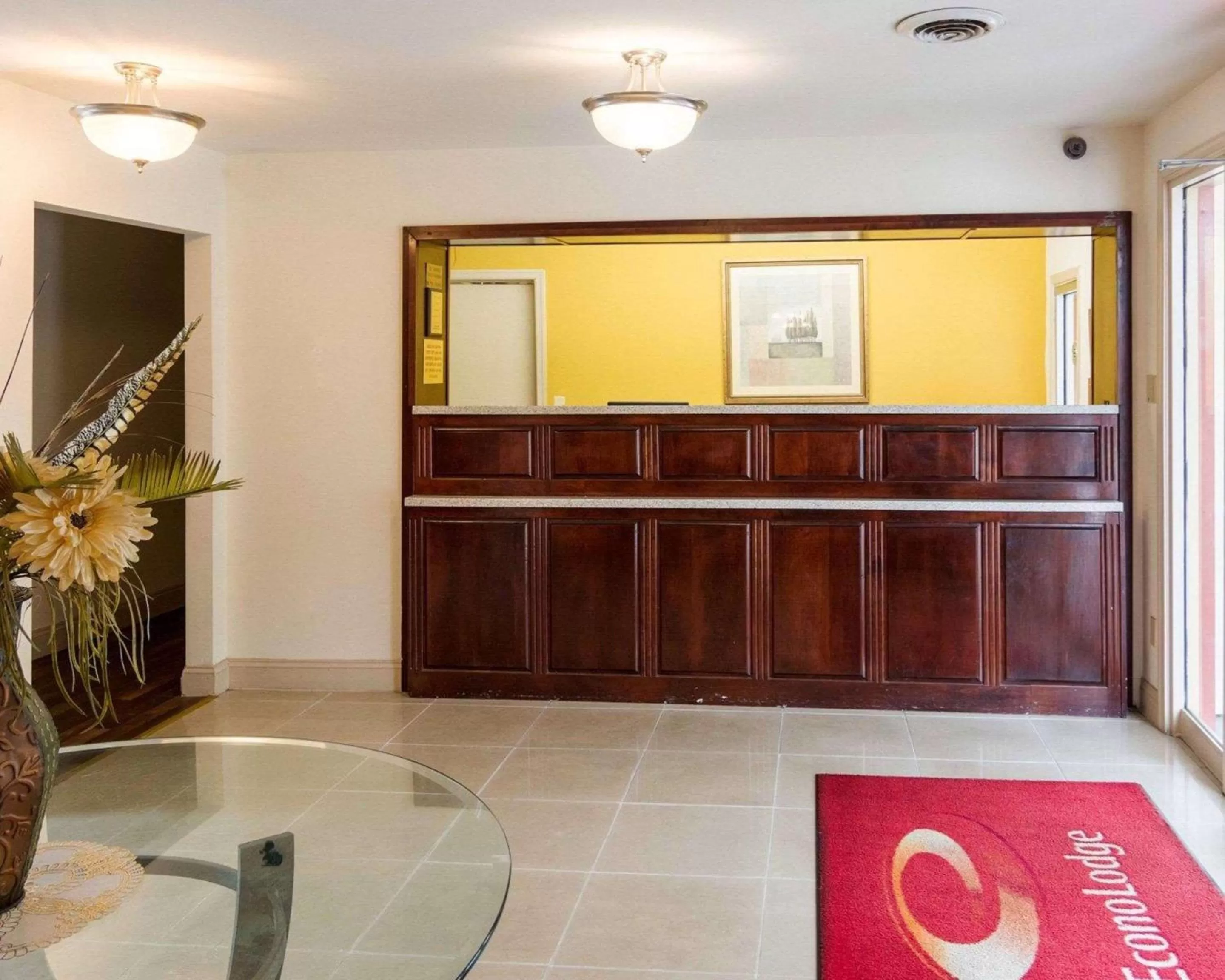 Lobby or reception in Econo Lodge Petersburg - Fort Lee