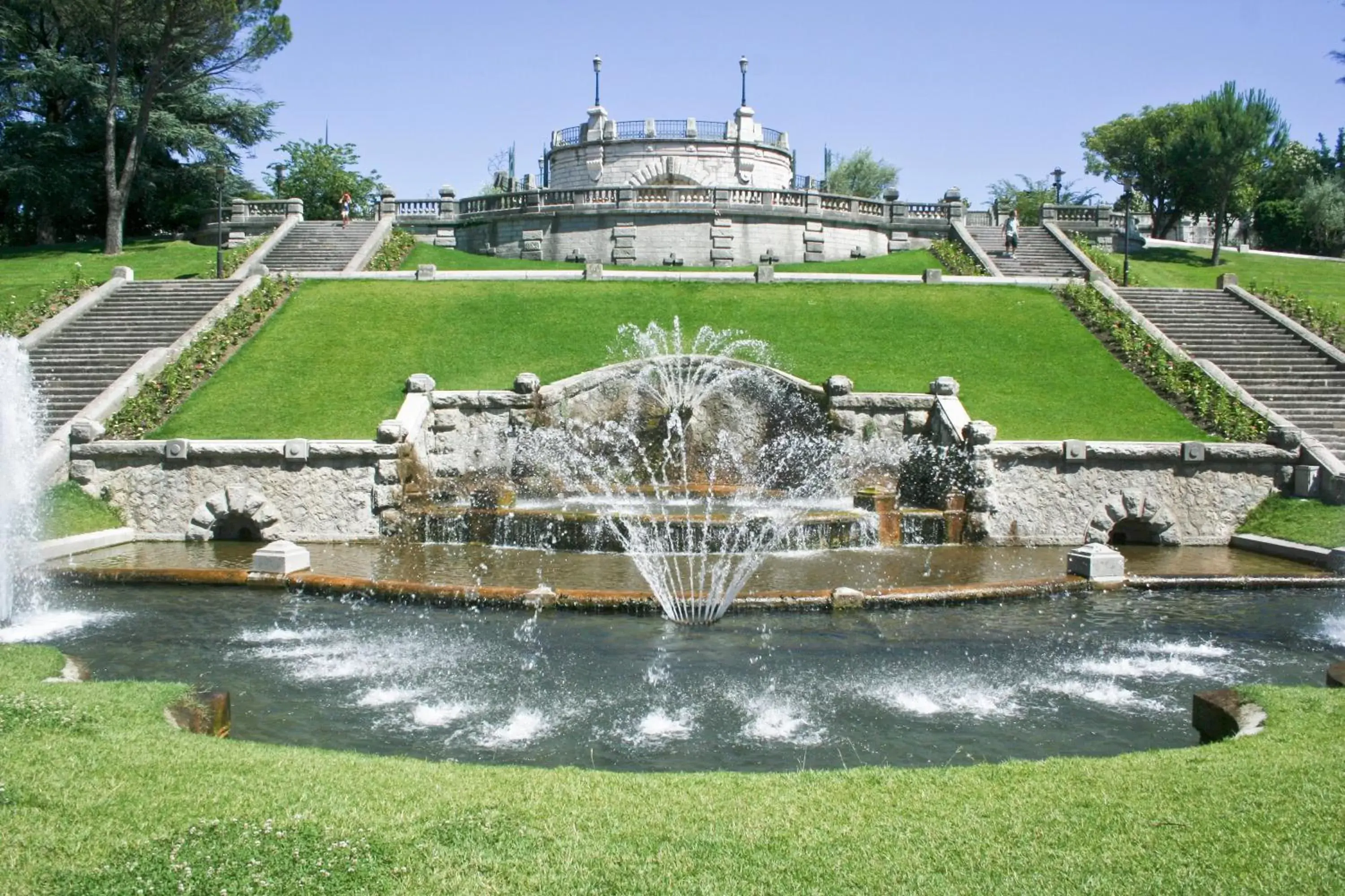 Neighbourhood, Garden in Campanile Valence Sud