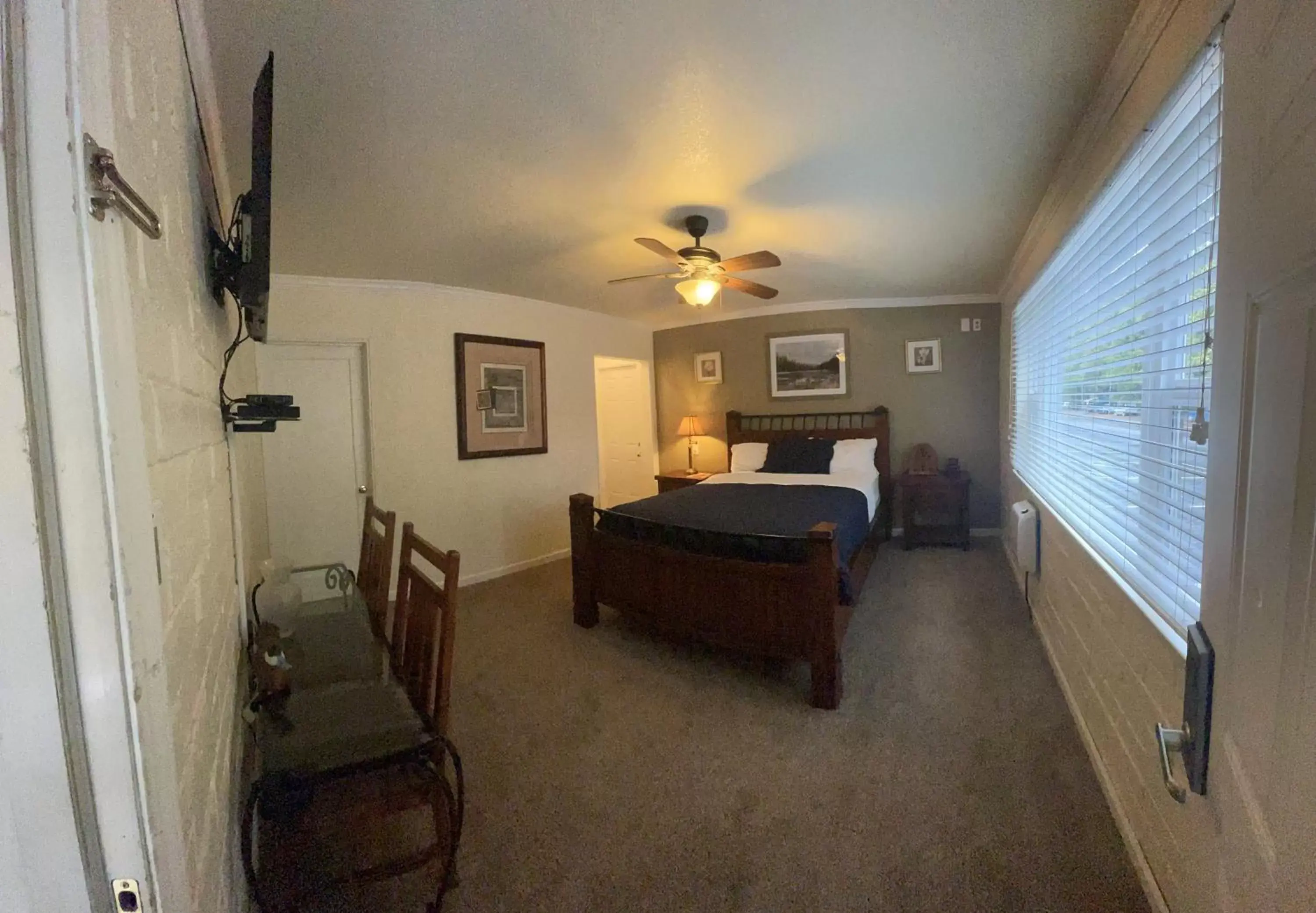 Bed in Sierra Woods Lodge Bed in Sierra Woods Lodge