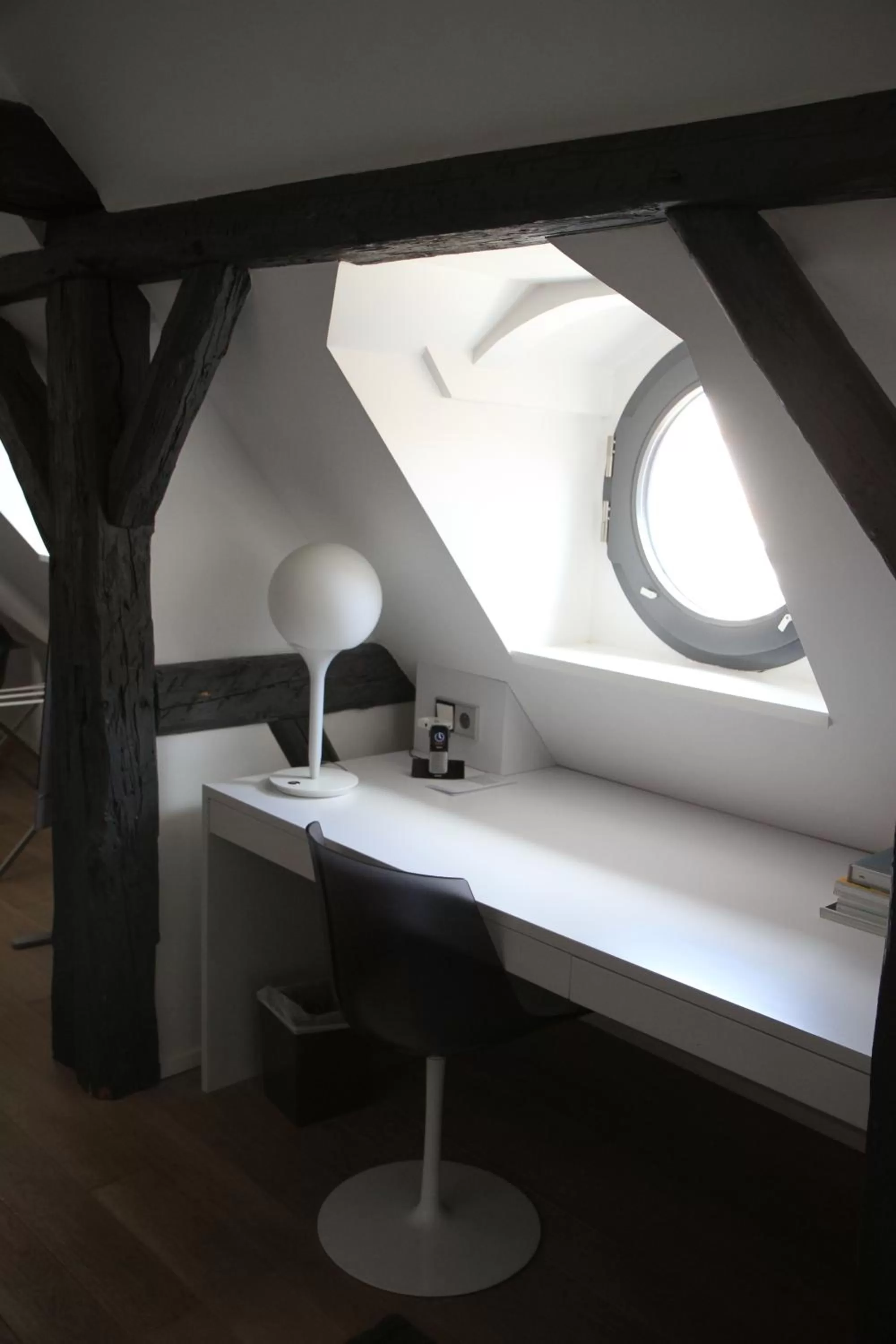 Decorative detail in Hôtel Quatorze