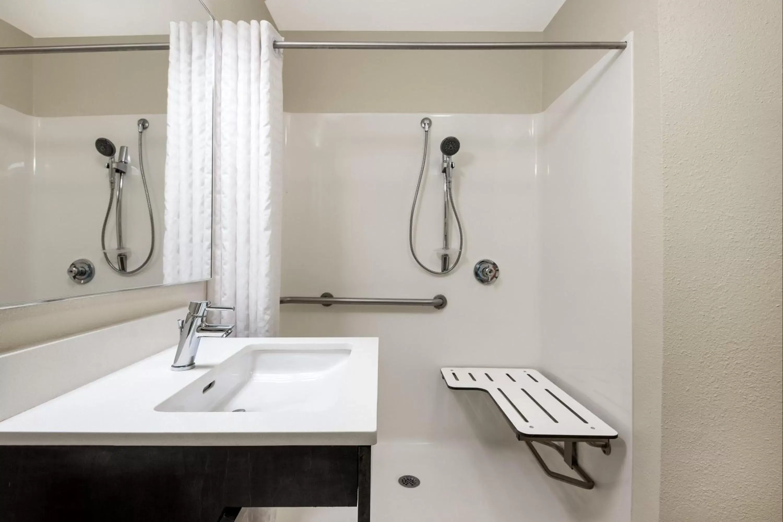 Shower, Bathroom in Candlewood Suites Destin-Sandestin Area, an IHG Hotel
