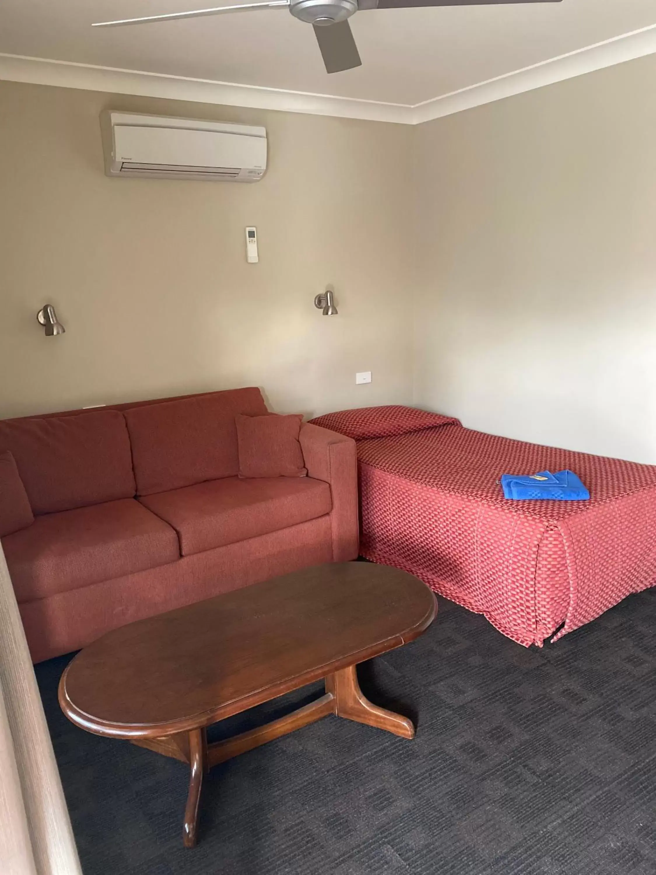 Seating Area in Bellview Motel