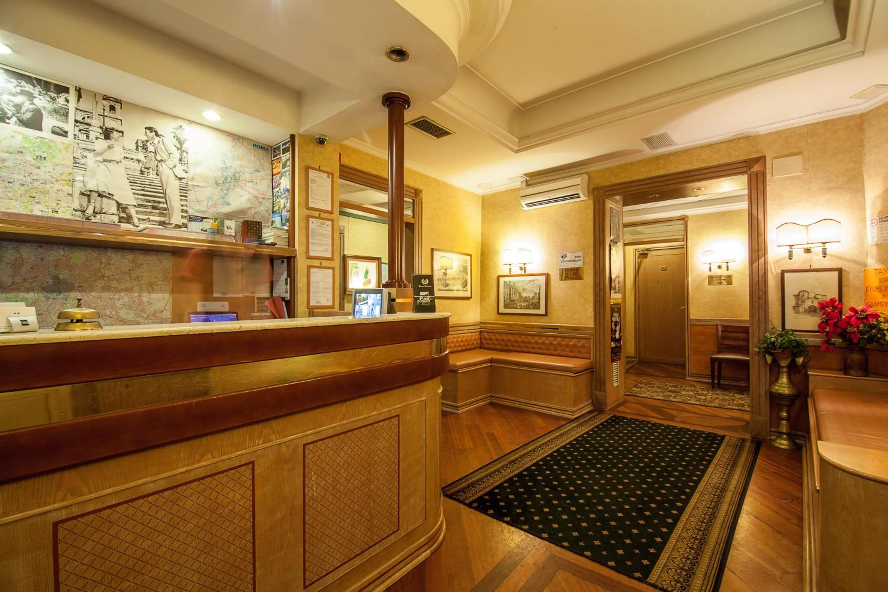 Lobby or reception in Hotel Pomezia