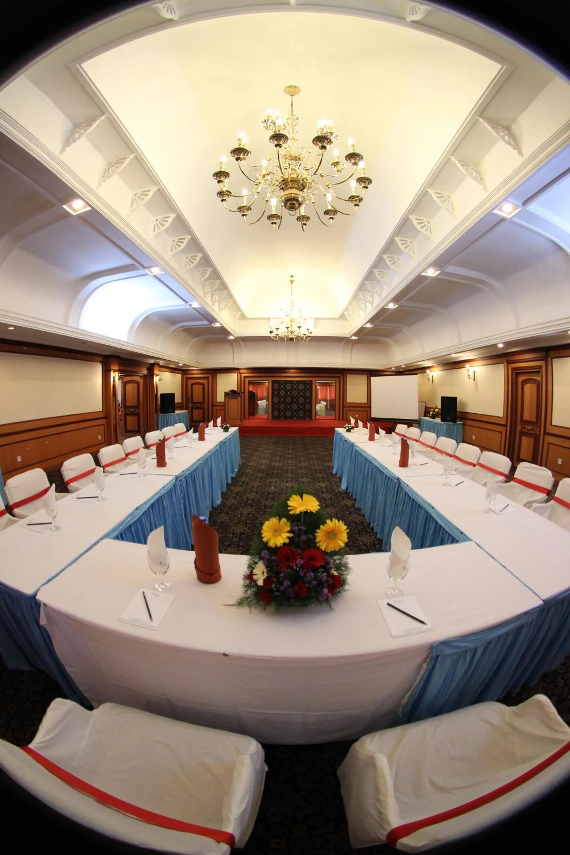 Meeting/conference room in KTDC Tea county