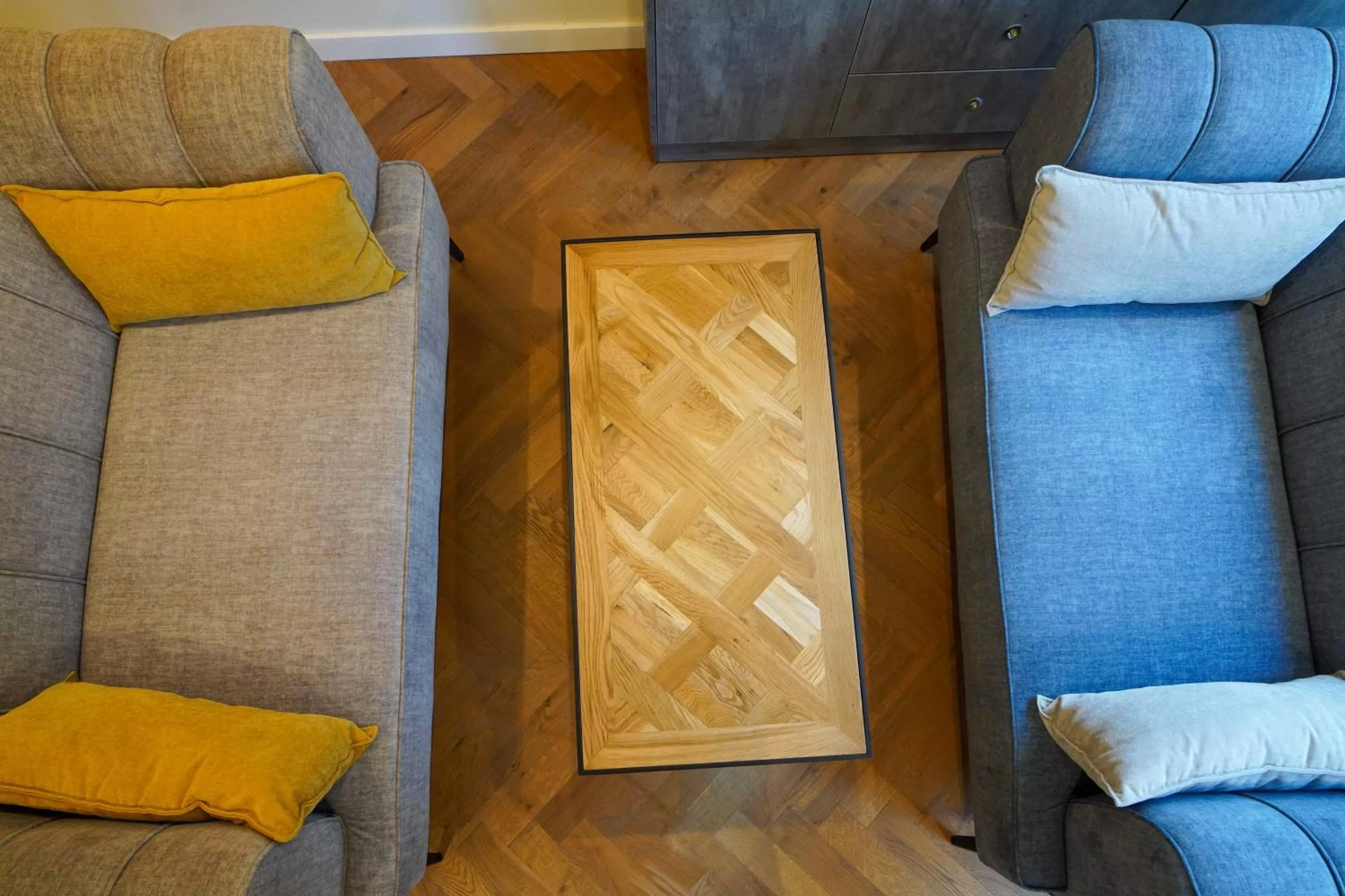 Seating area, Bed in Urbanic Hotel