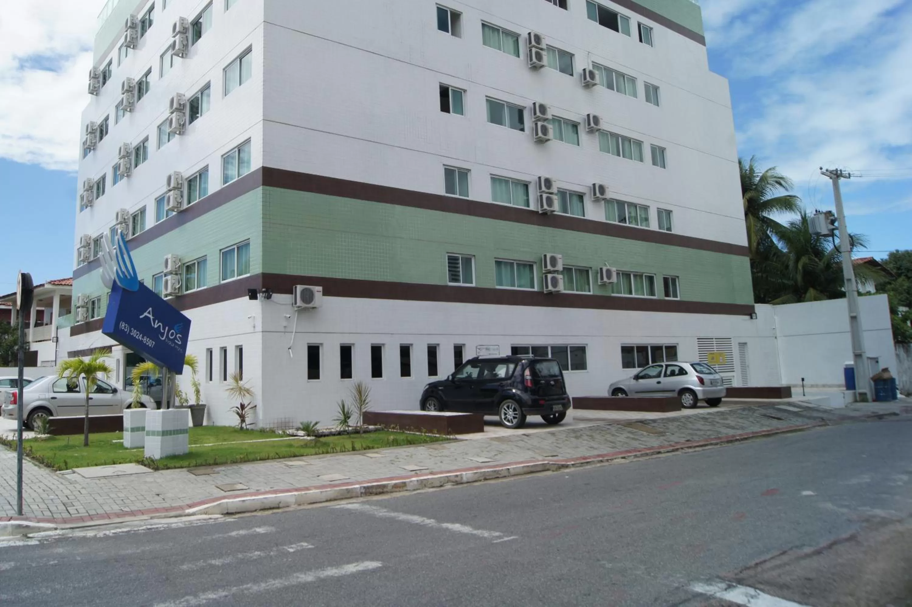 Facade/entrance in Anjos Praia Hotel