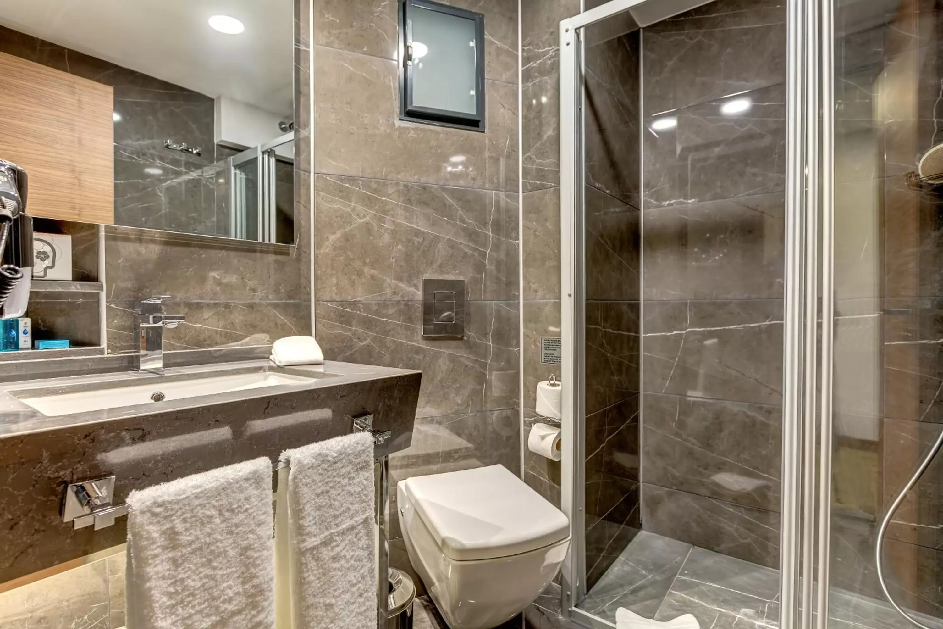 Bathroom in Hay Hotel Alsancak