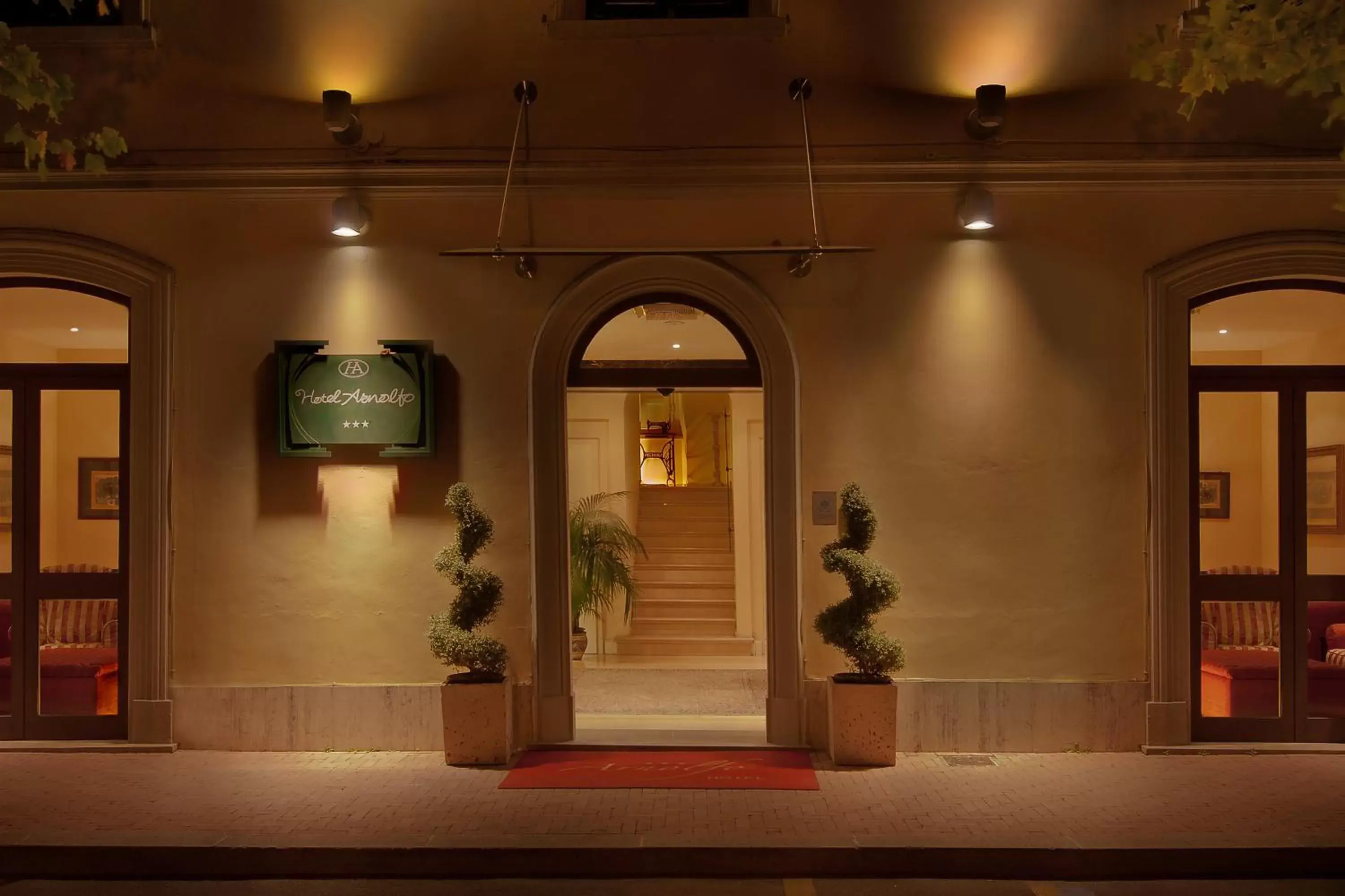 Facade/entrance in Hotel Arnolfo & Aqua Laetitia Spa & Beauty