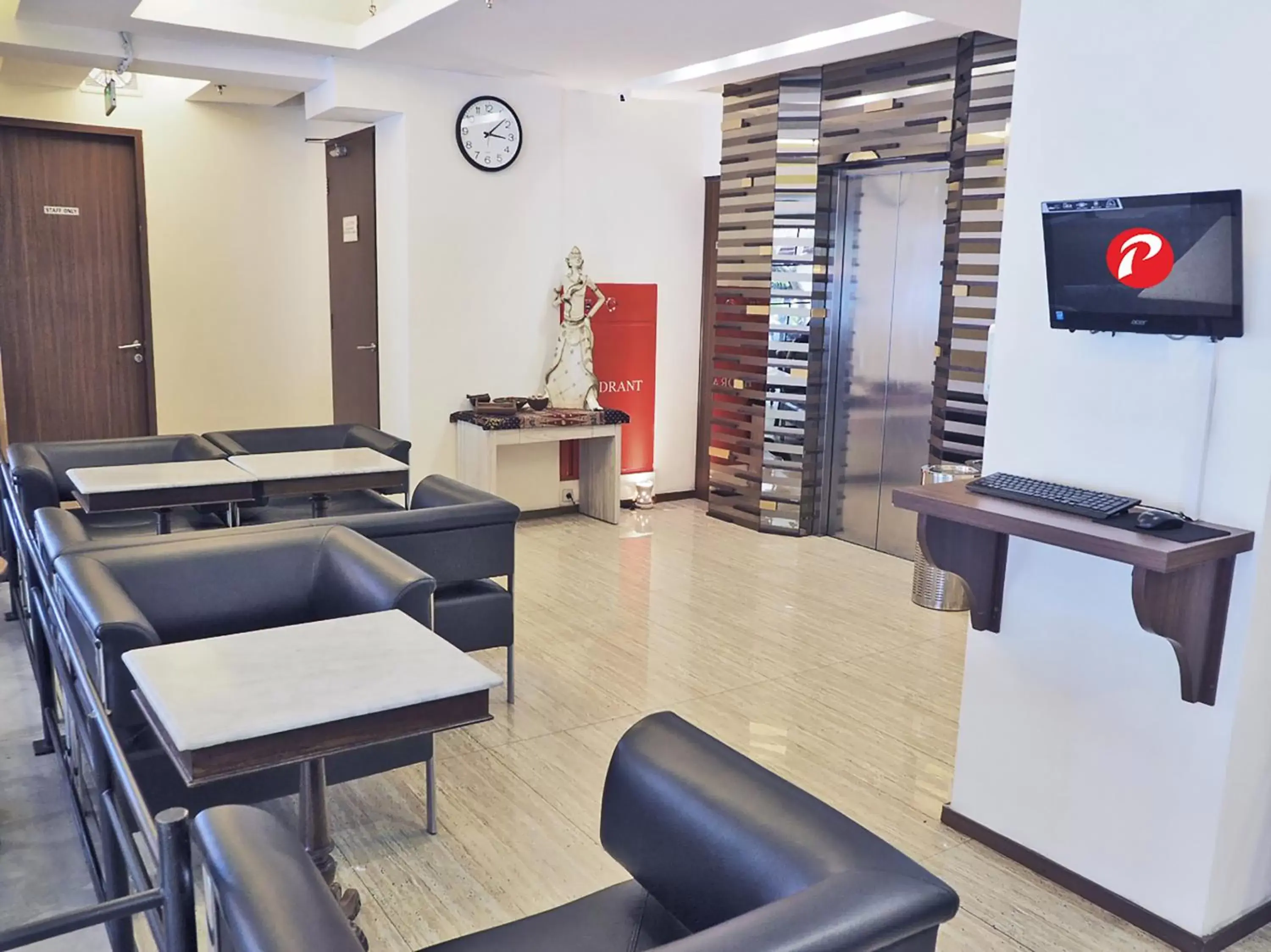 Lounge or bar in d'primahotel Melawai - Blok M