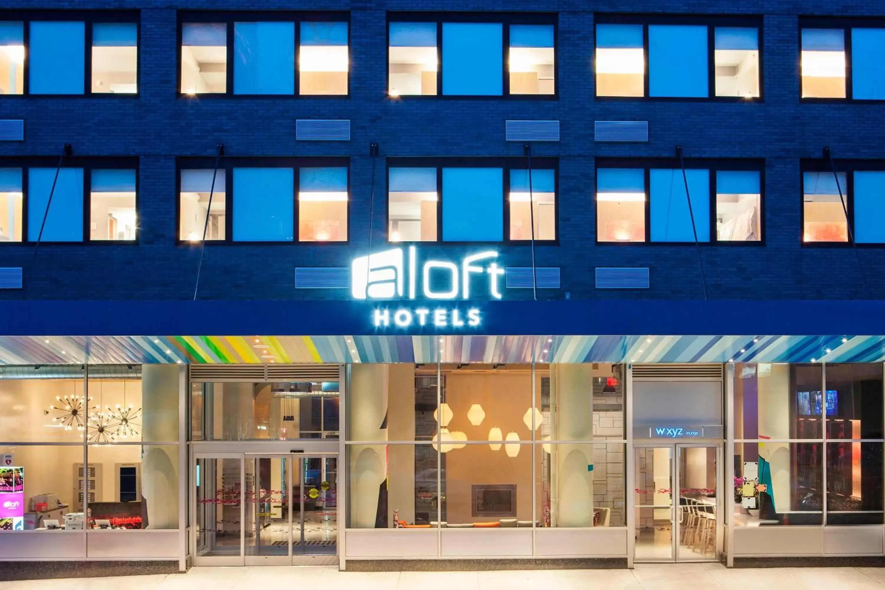 Property Building in Aloft Long Island City-Manhattan View