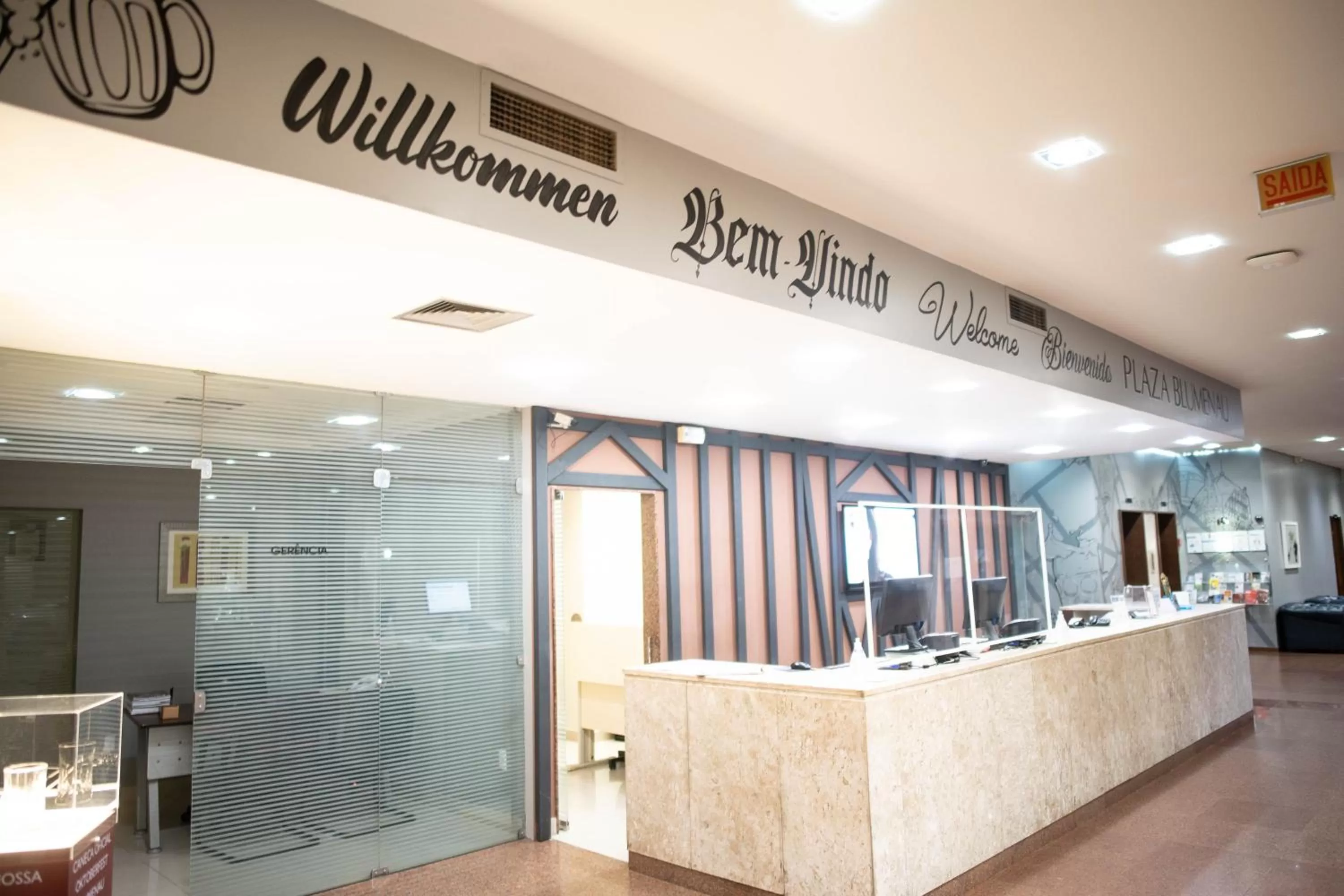 Lobby or reception in Plaza Blumenau Hotel