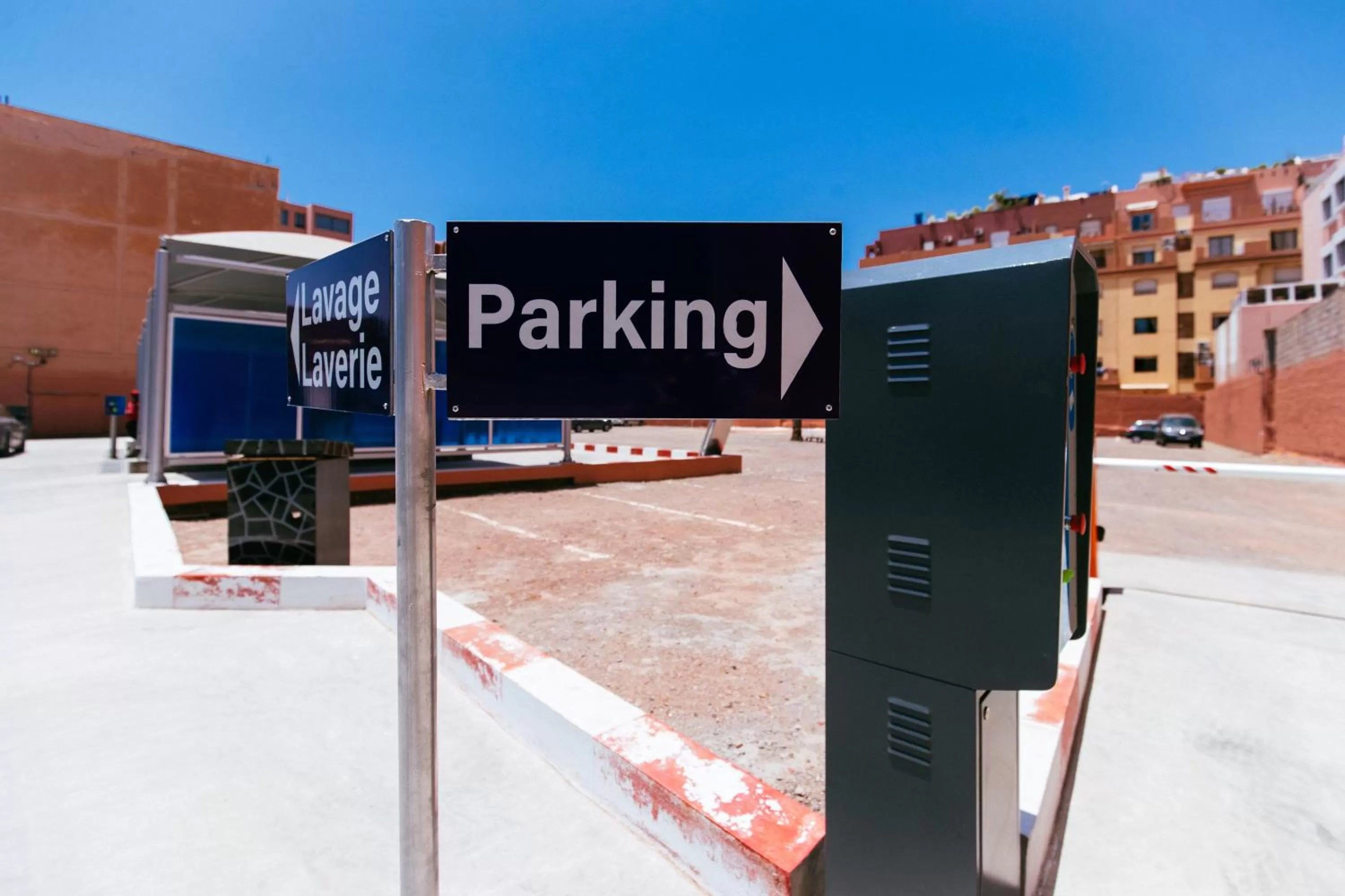 Parking in Hotel Almas