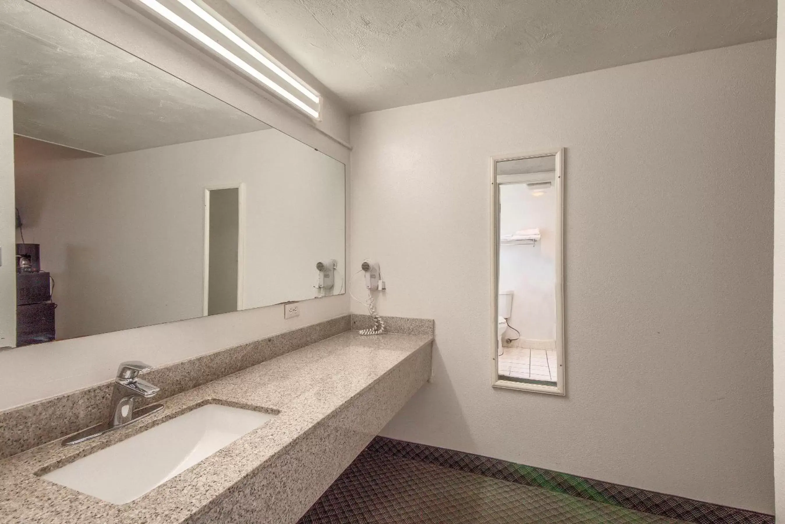 Bathroom in Americas Best Value Inn Uvalde