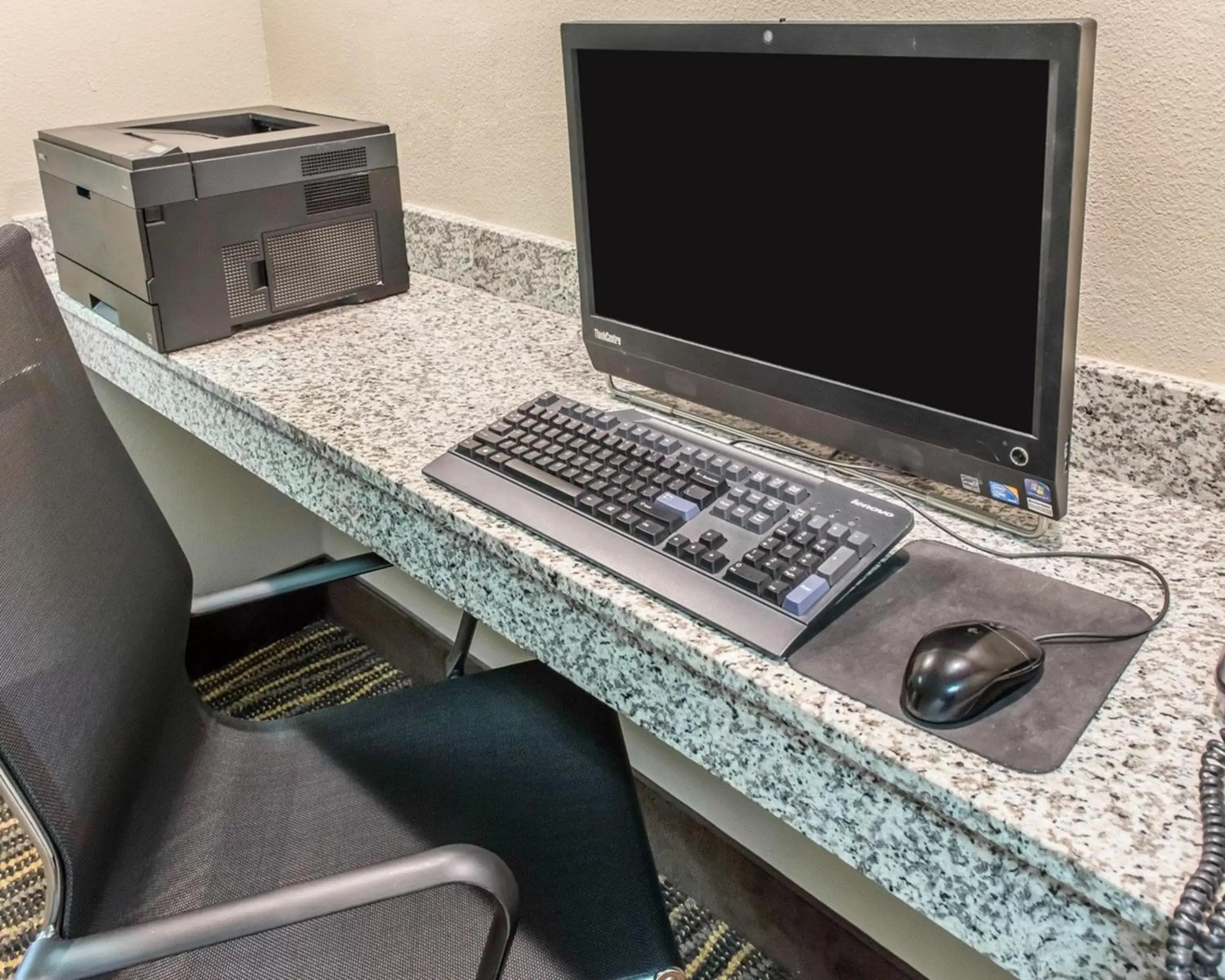 Business facilities, Business Area/Conference Room in Mainstay Suites Pittsburgh Airport