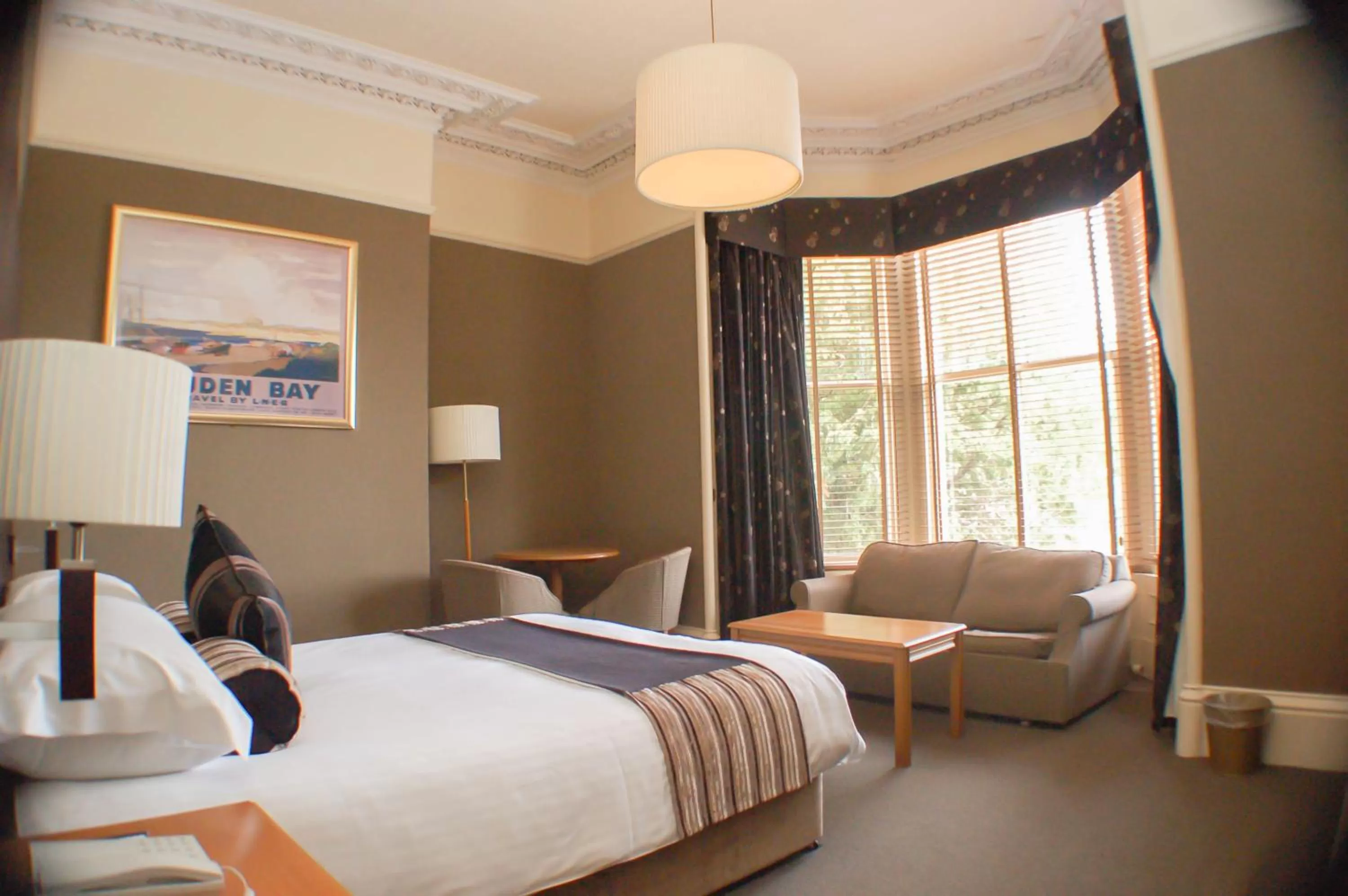 Bed in The Dutch Mill Hotel