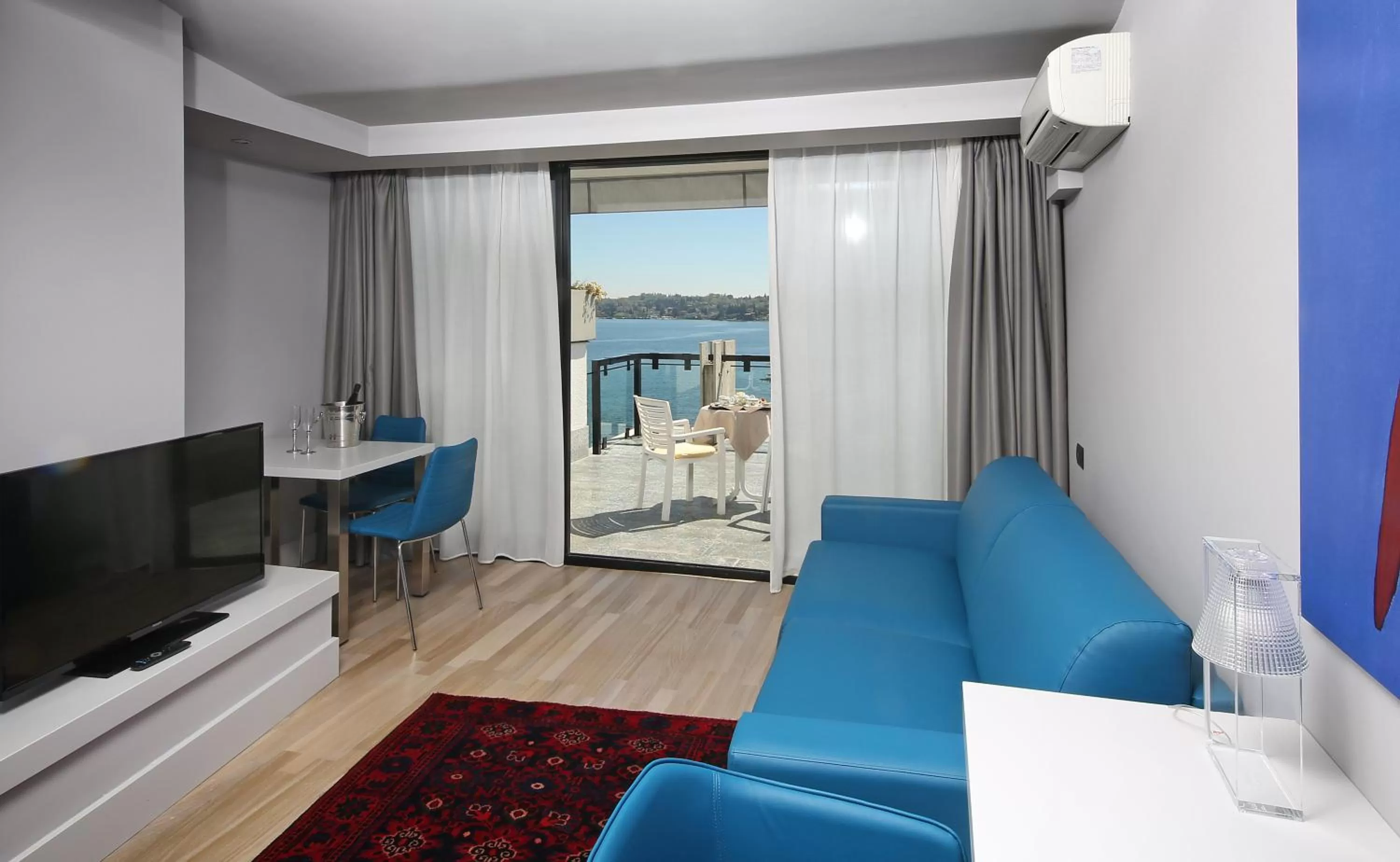 Seating area in Hotel Salò du Parc