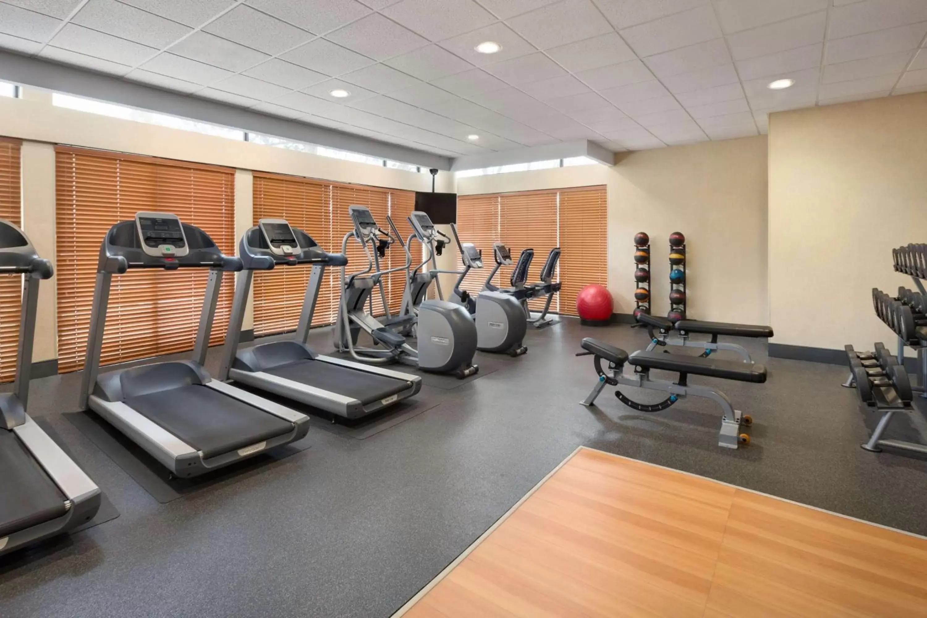 Fitness centre/facilities, Fitness Center/Facilities in Hampton Inn Denver West Federal Center