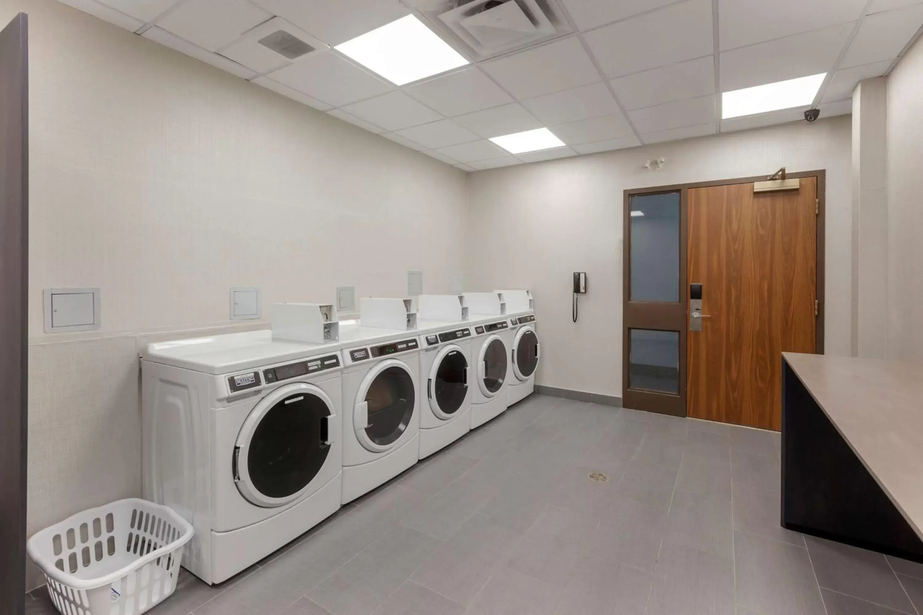 laundry in Executive Residency by Best Western Toronto-Mississauga