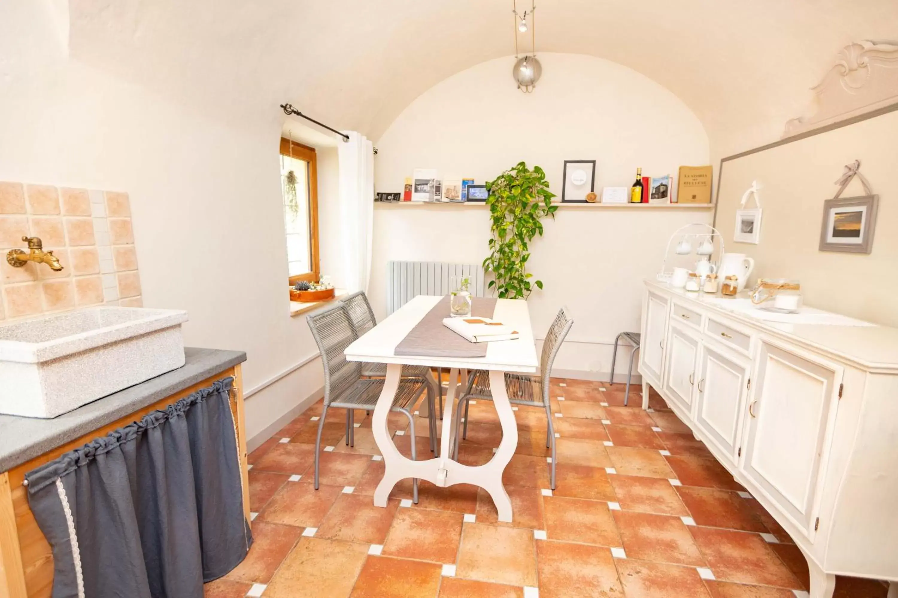 Day, Dining Area in b&b Balcone del Biellese