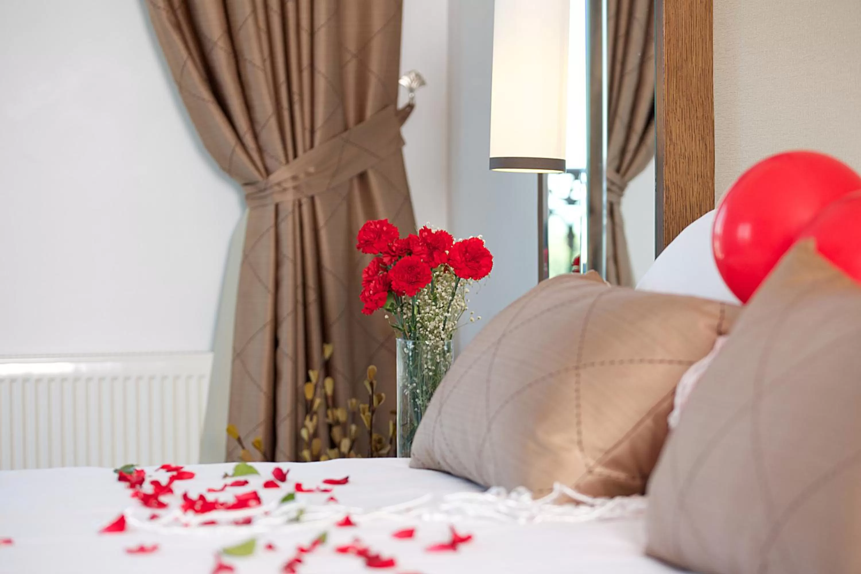 Sea view, Bed in Grand Sagcanlar Hotel