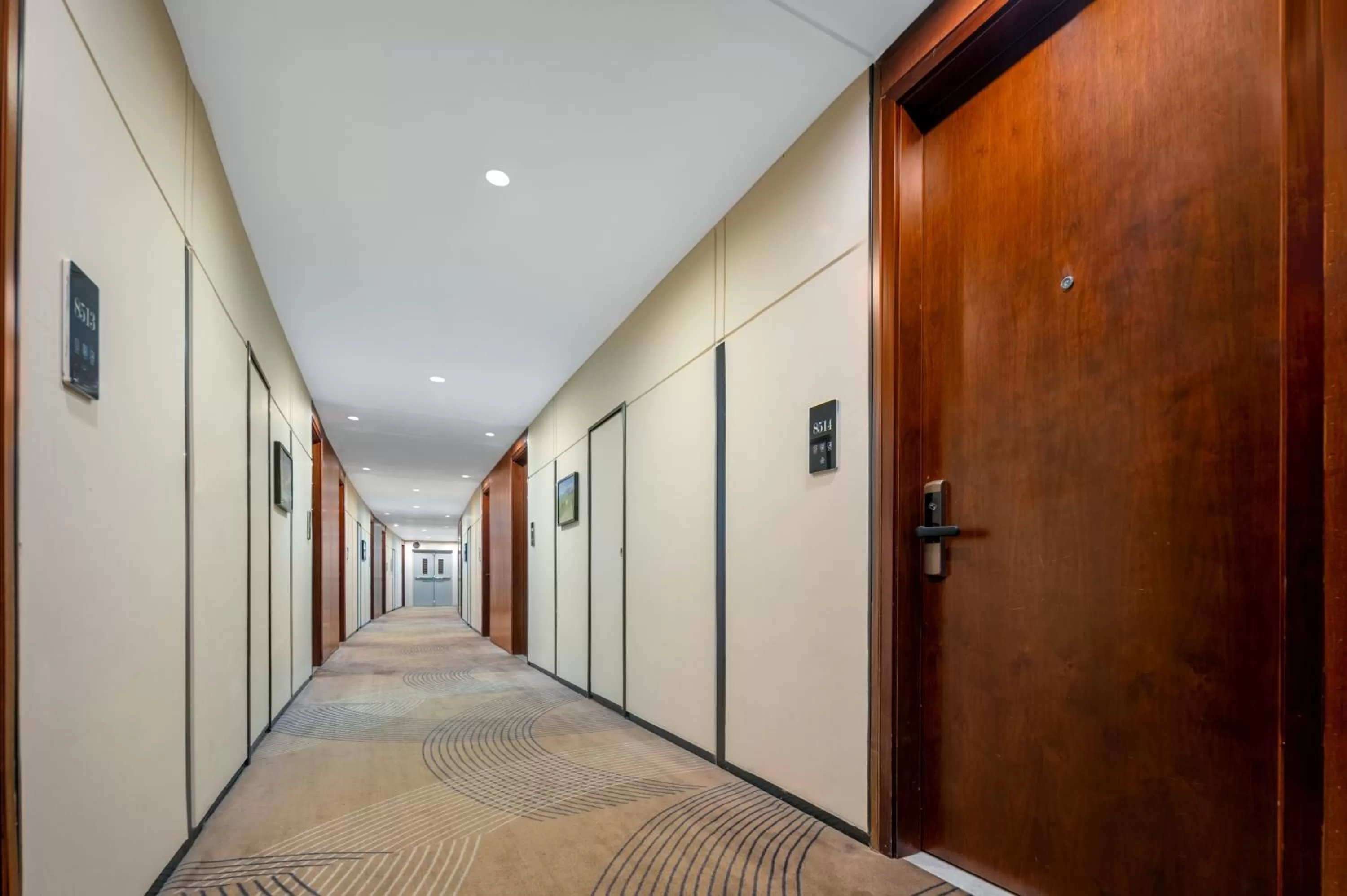 Property building in Ausotel Smart Baiyun International Airport T2