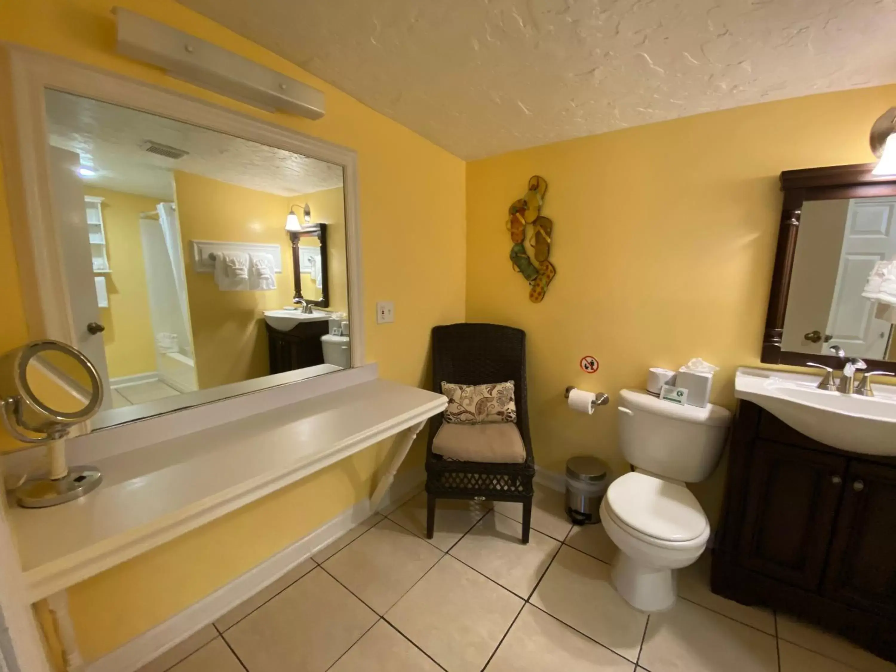 Bathroom in The Palms Hotel