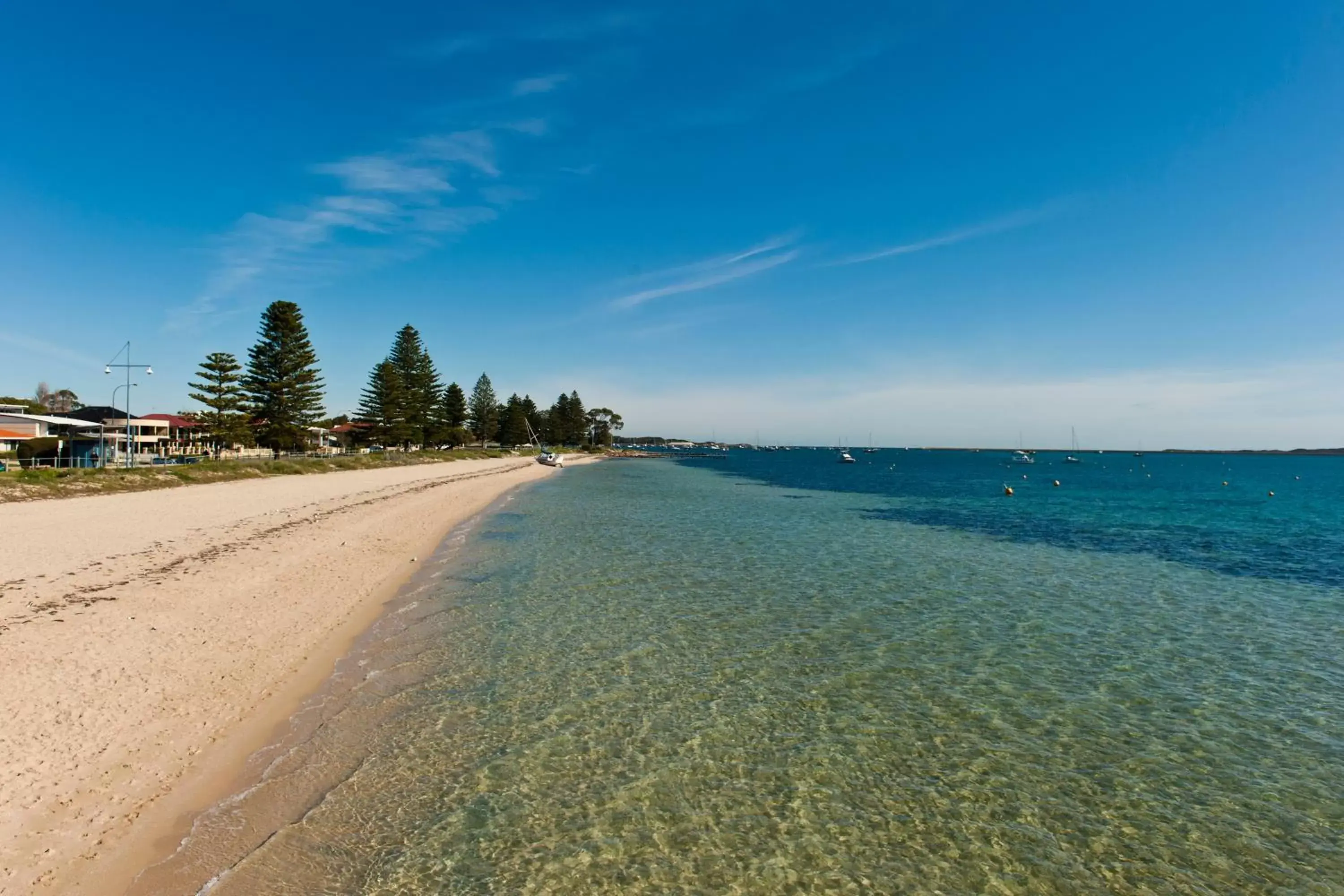 Beach in Quest Rockingham