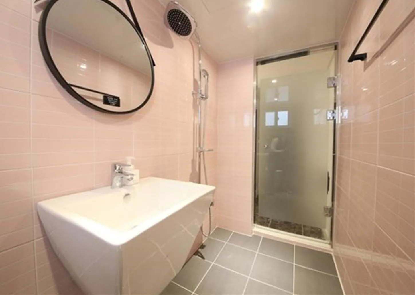 Bathroom in Busan Seomyeon Business Hotel J7