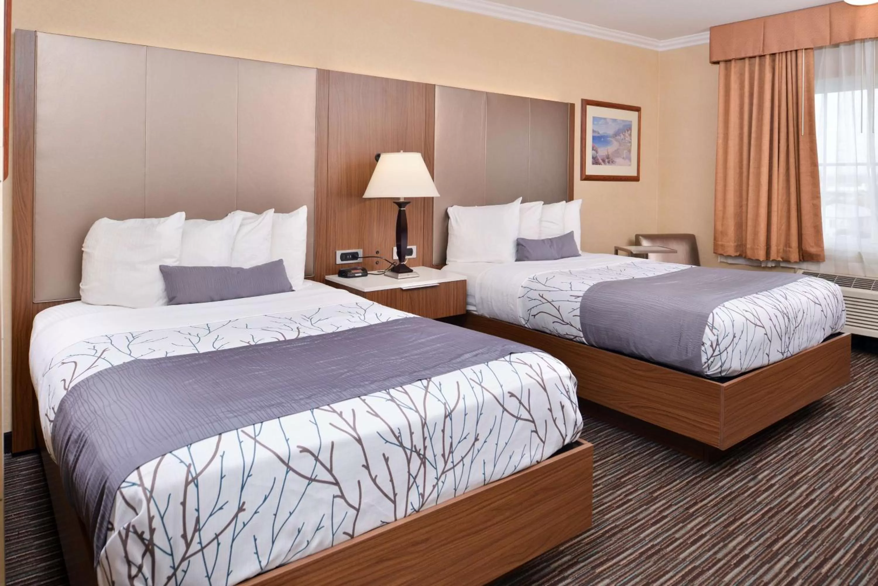 Photo of the whole room, Bed in Best Western Airpark Hotel - Los Angeles LAX Airport
