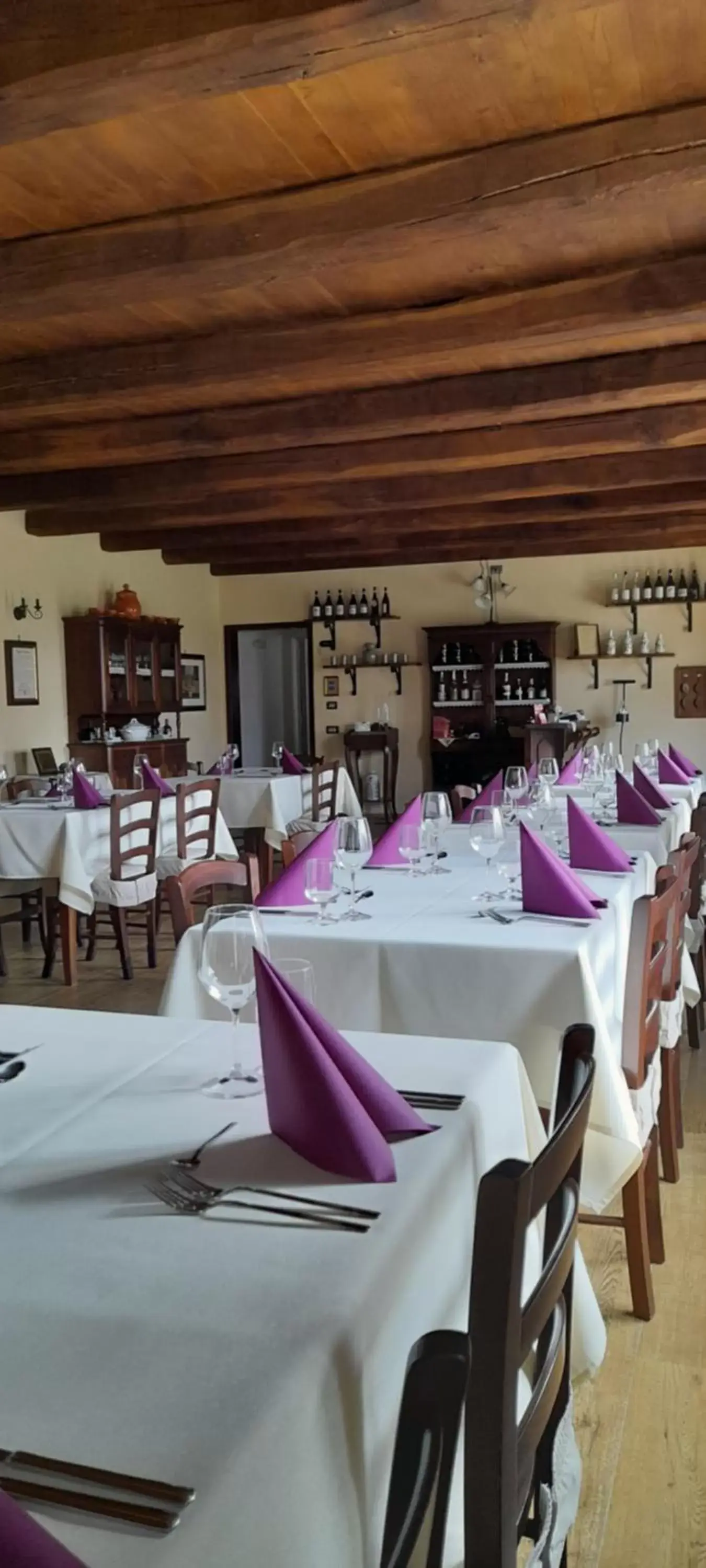 Restaurant/Places to Eat in Agriturismo Locanda dei Cacciatori