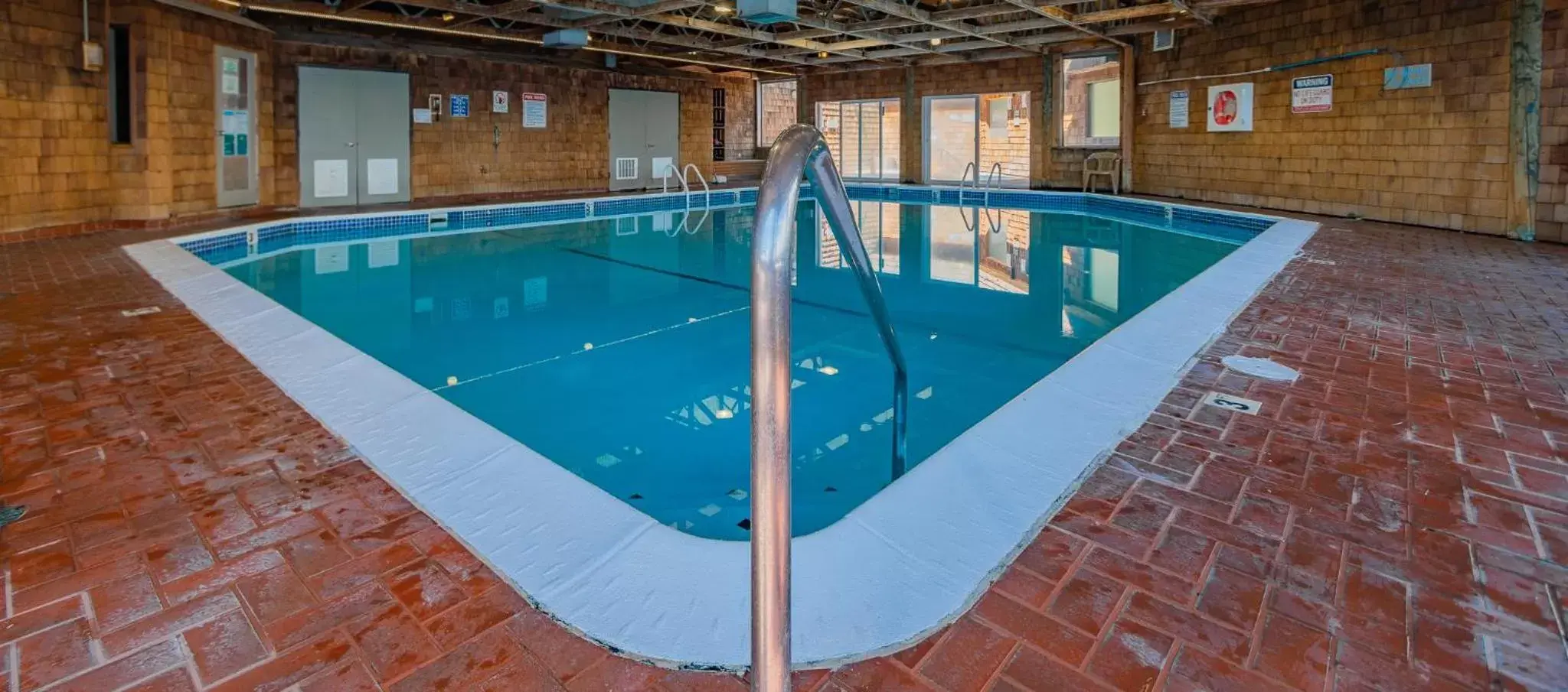 Swimming Pool in Embarcadero Resort