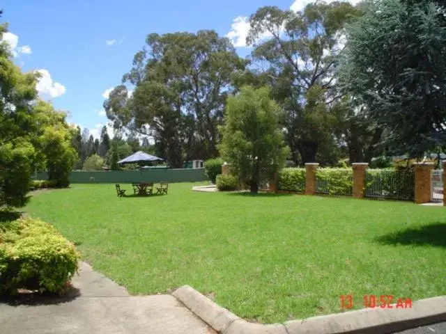 Garden in Coachmans Rest Motor Lodge