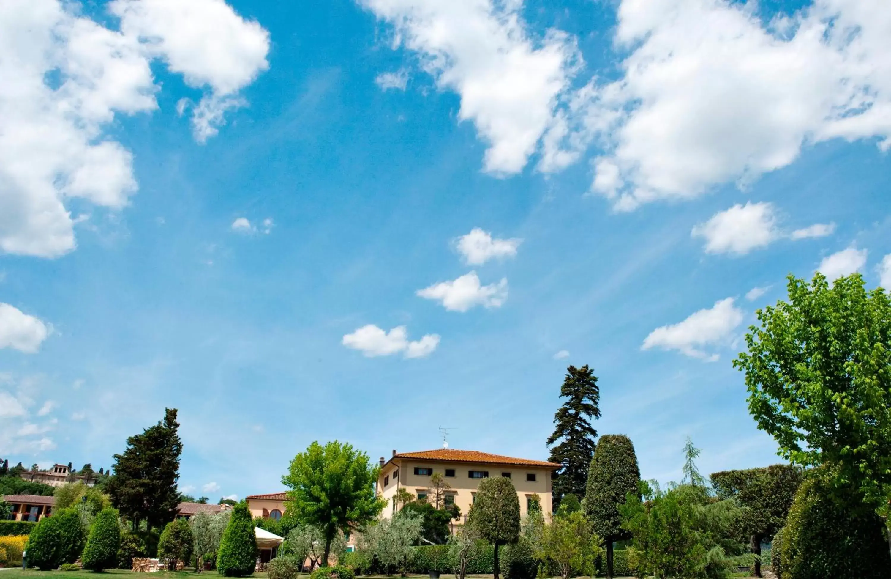 Facade/entrance, Property Building in Hotel Villa Cappugi