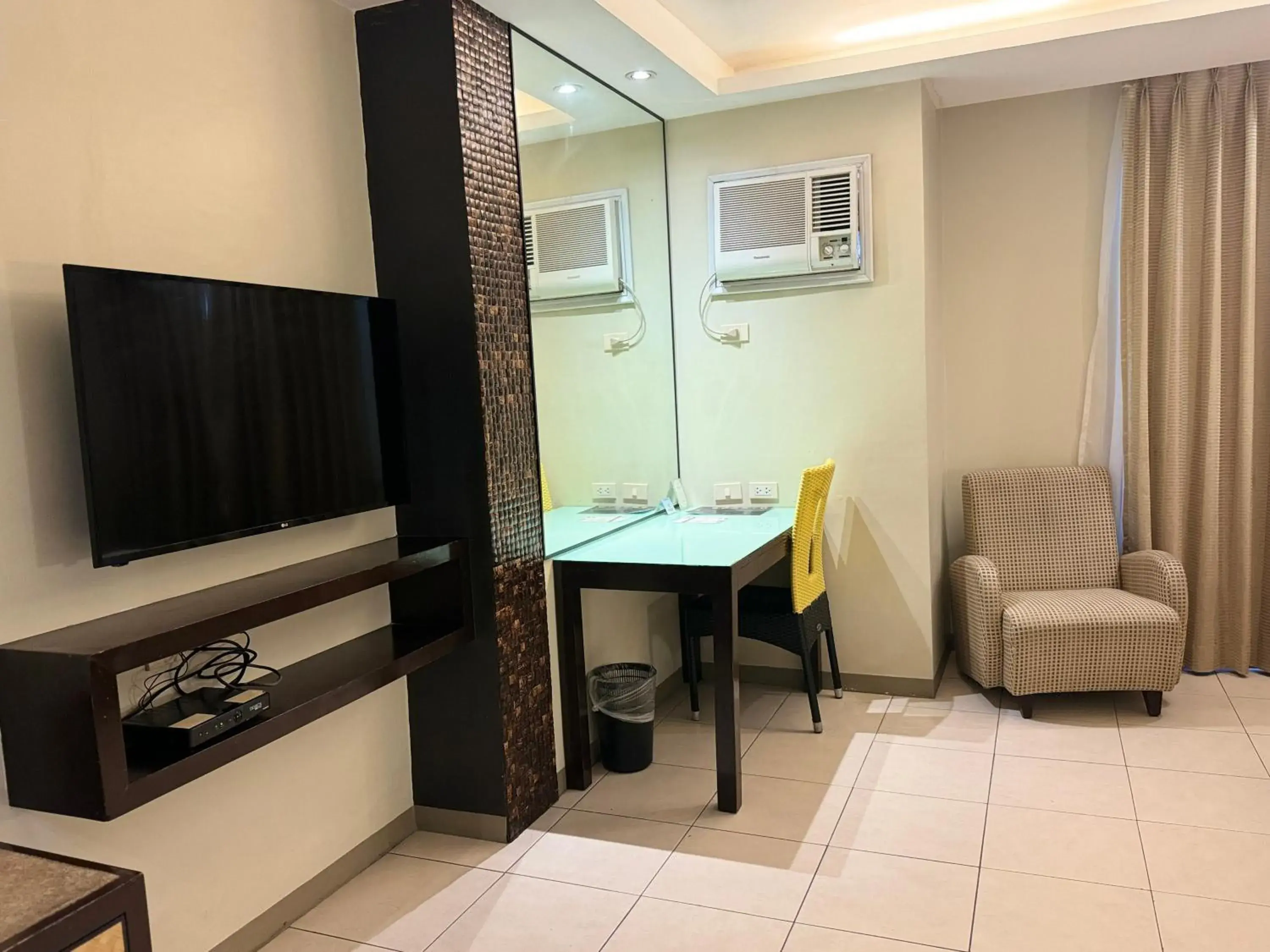 TV/Entertainment Center in Circle Inn - Iloilo City Center