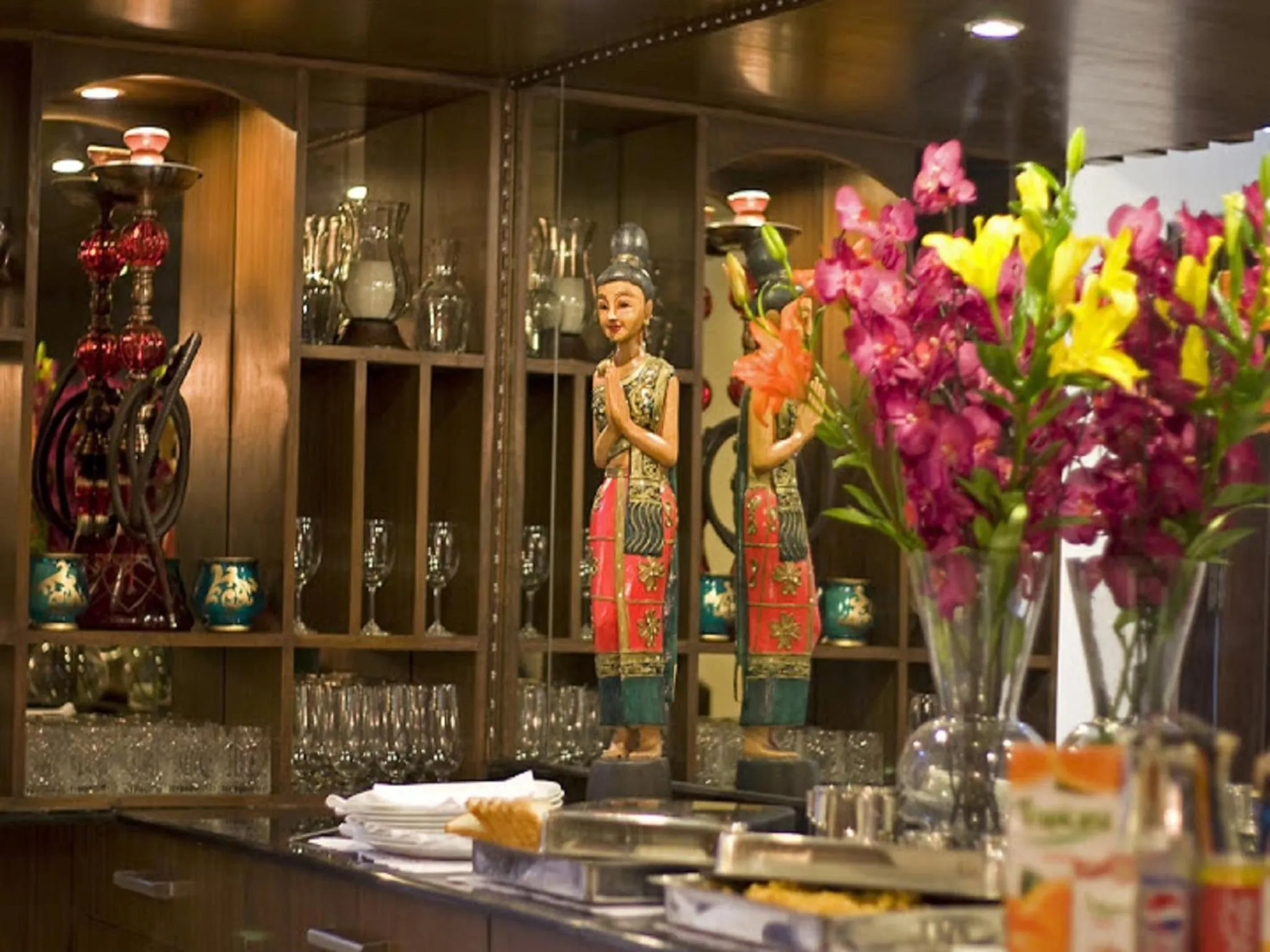 Restaurant/places to eat in Red Maple Bed & Breakfast