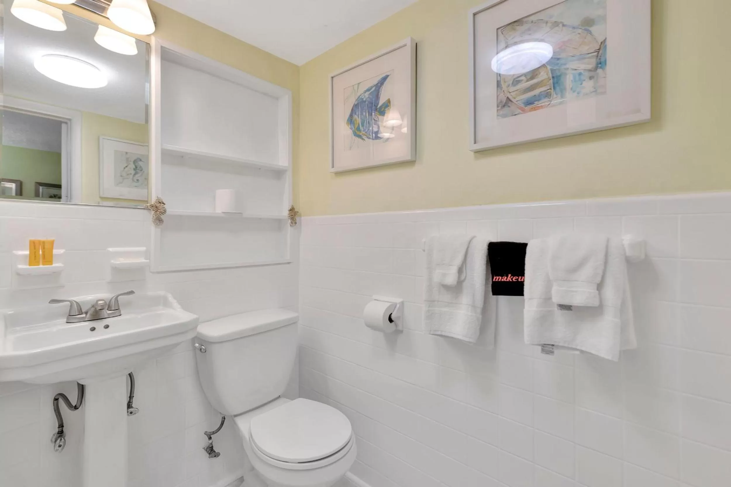 Bathroom in Seahorse Guesthouse