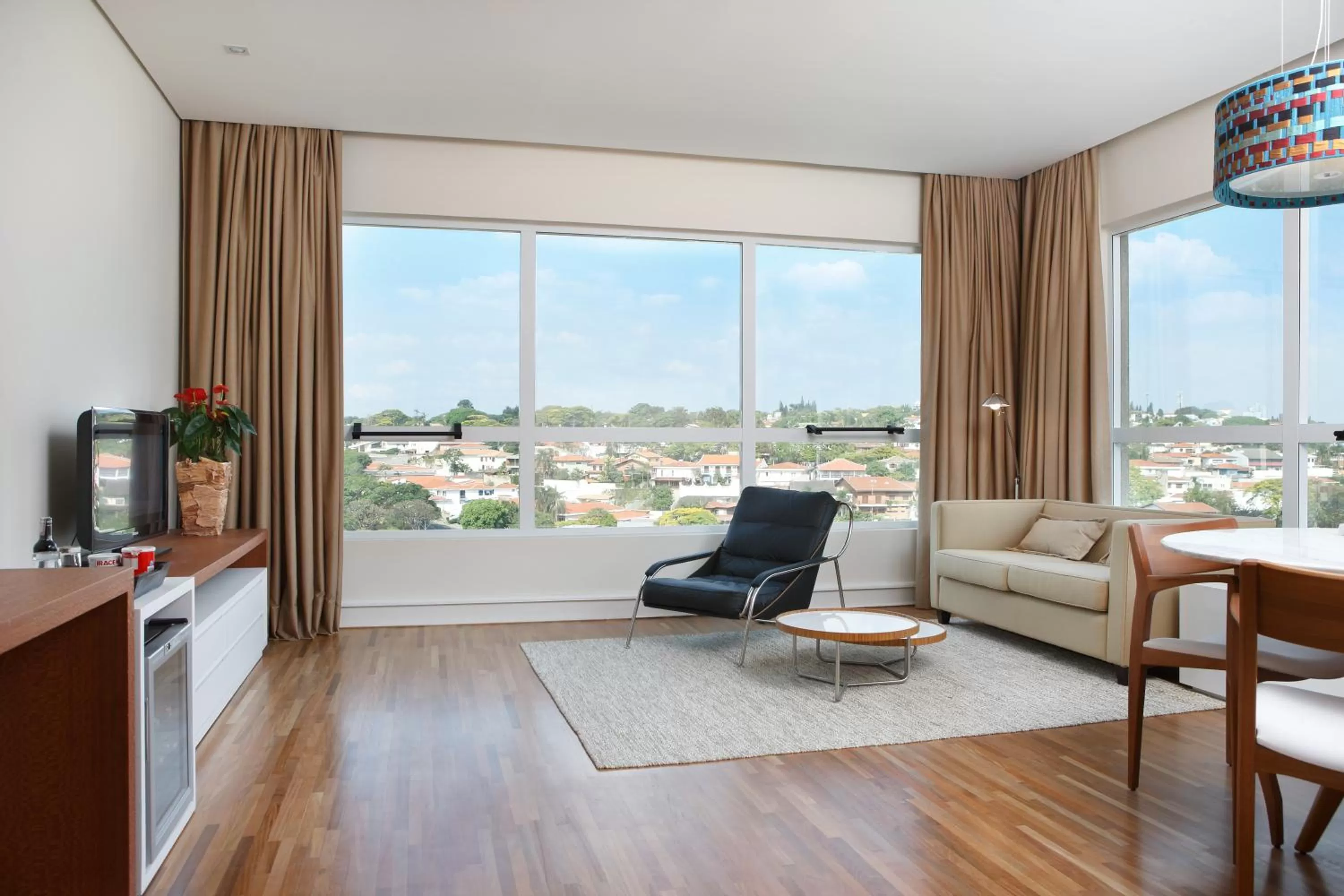 Luxury Suite with Spa Bath - single occupancy in Vitória Hotel Concept Campinas