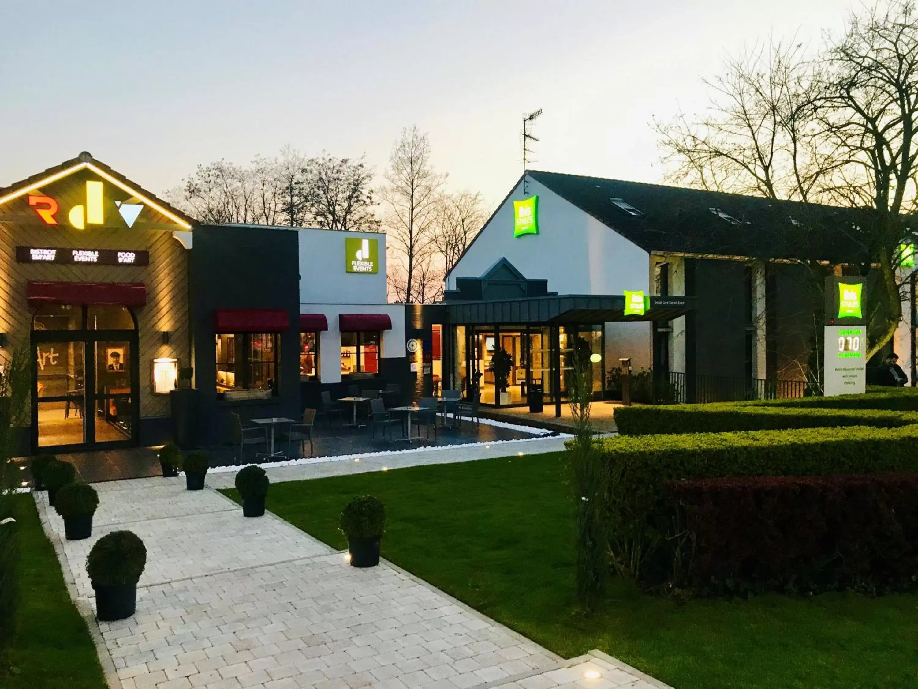 Property Building in ibis Styles Douai Gare Gayant Expo