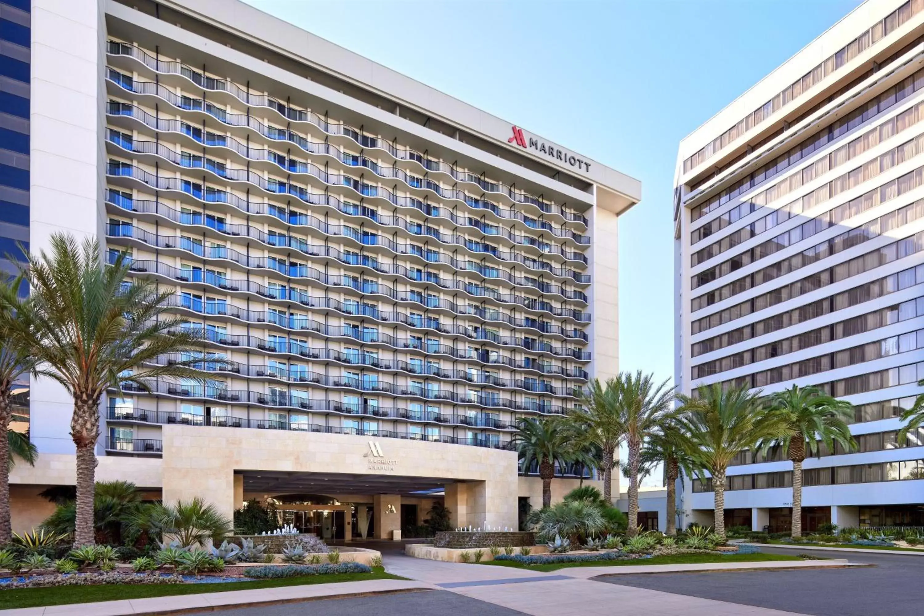 Property Building in Anaheim Marriott