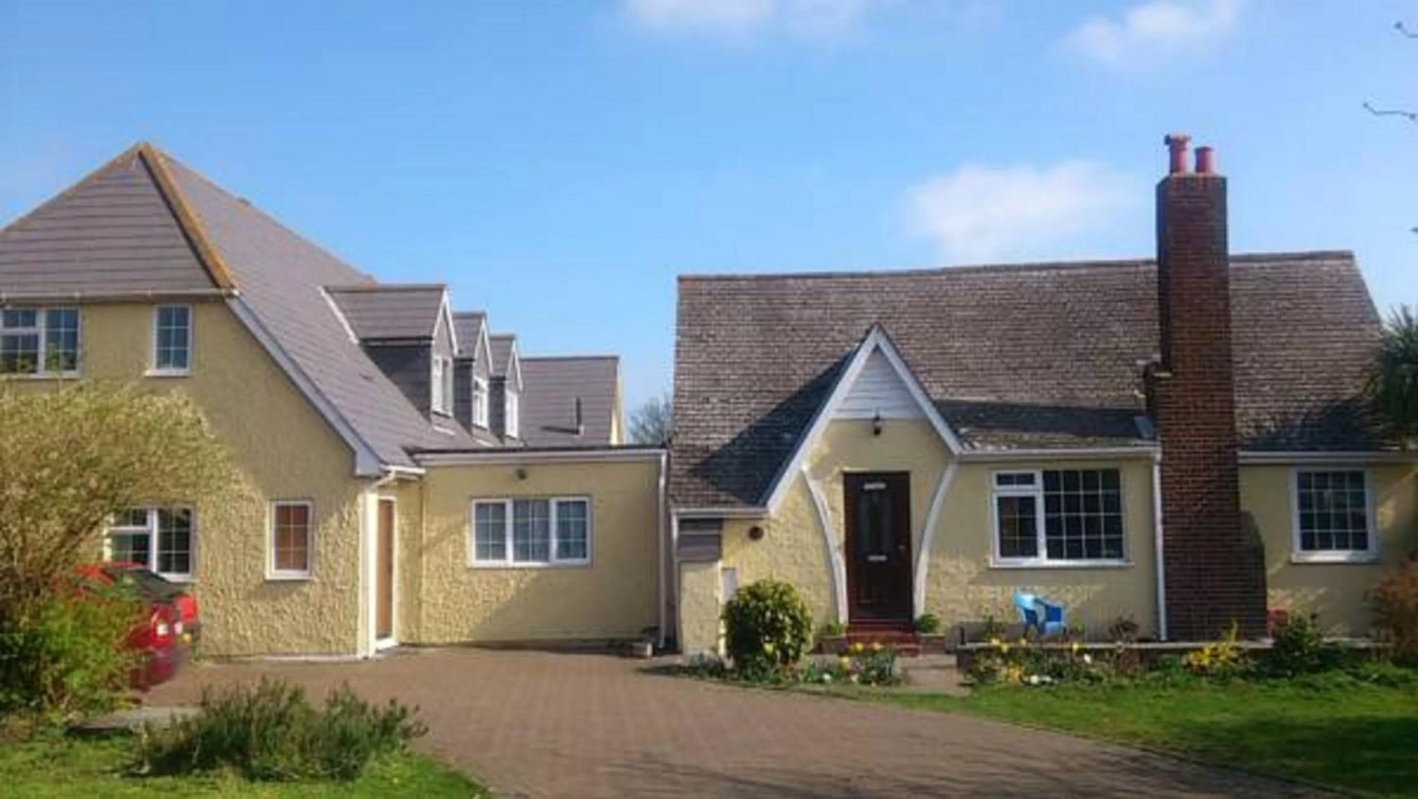 Property building in The Lodge Guest House