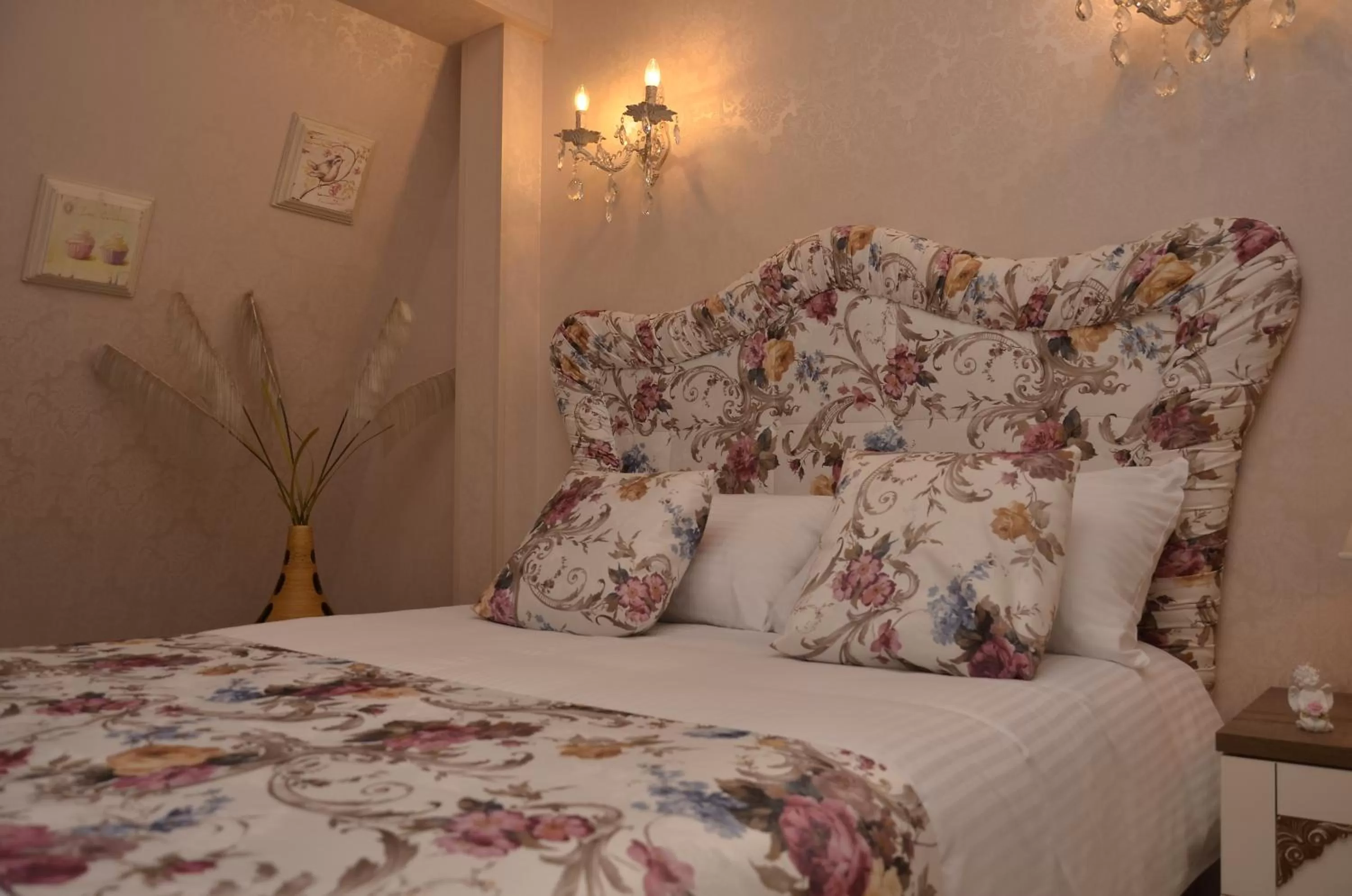 Bed in English Home Hotel Tbilisi