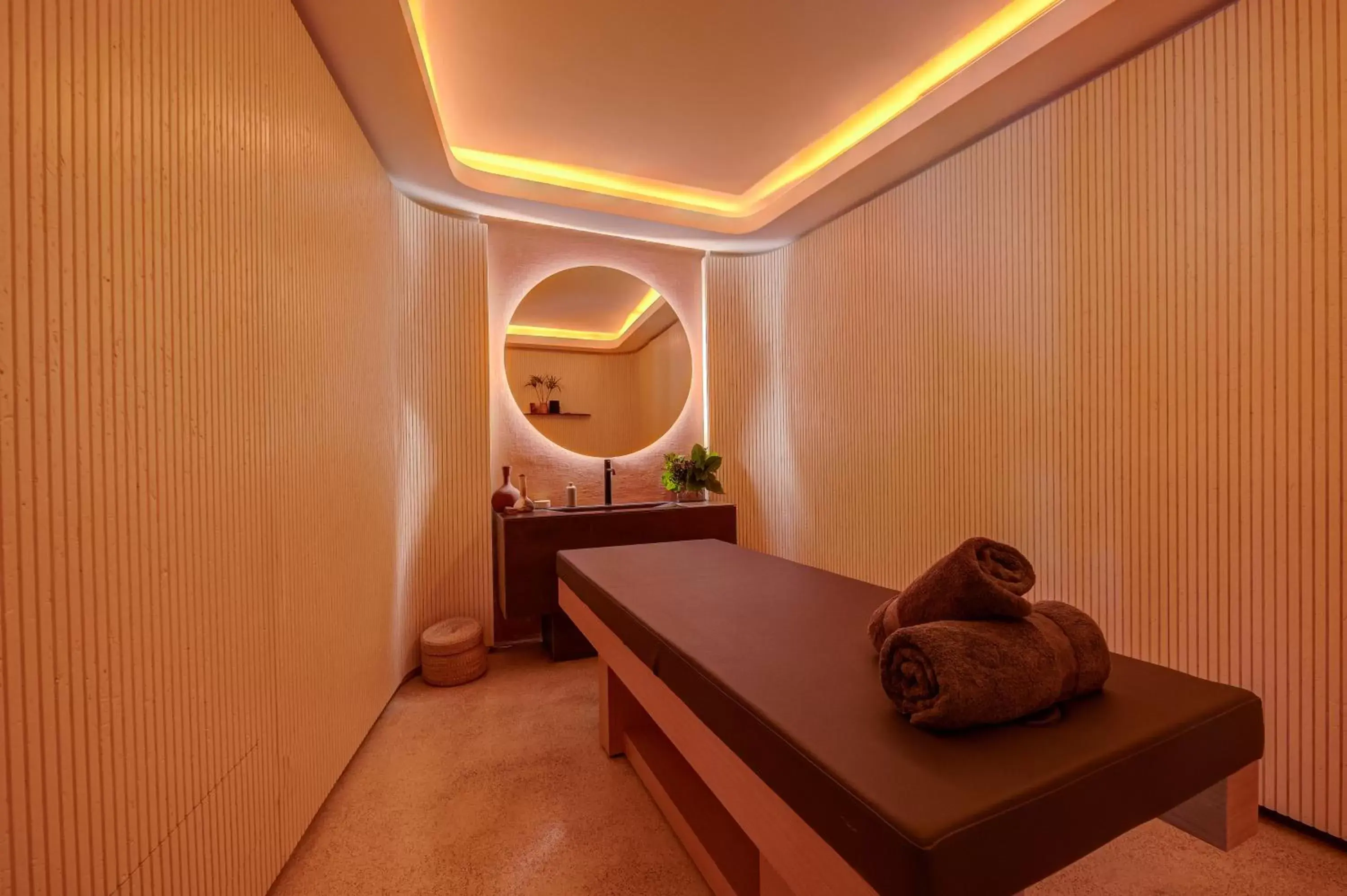 Spa and wellness centre/facilities in Future Found Sanctuary, Luxury Boutique Hotel by NEWMARK Spa and wellness centre/facilities in Future Found Sanctuary, Luxury Boutique Hotel by NEWMARK